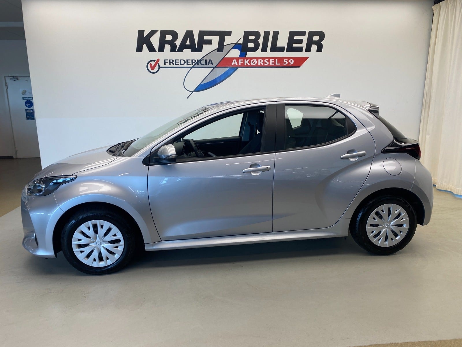 Mazda 2 Hybrid Automatic, 116hp, 2022