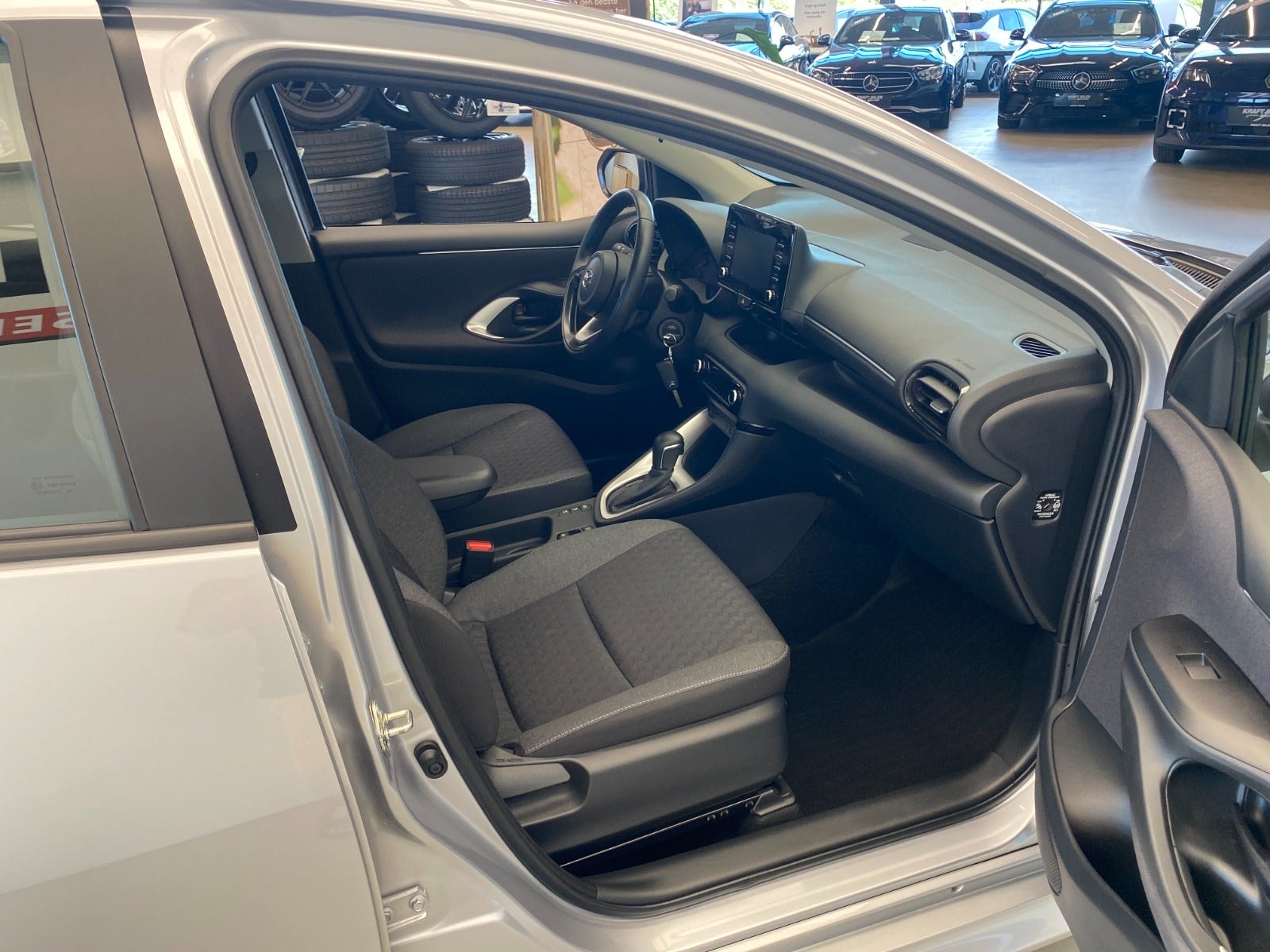 Mazda 2 Hybrid Automatic, 116hp, 2022