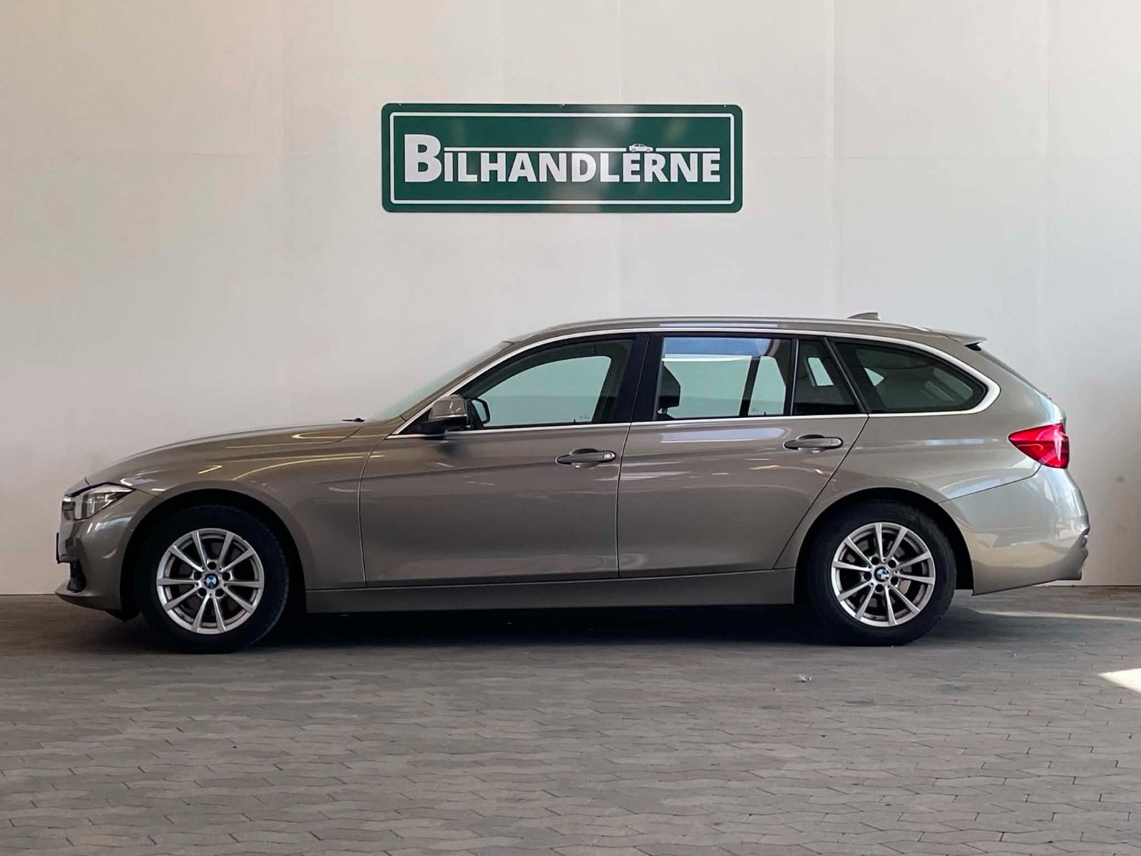 BMW 320d Touring Steptronic, 8-trins, 190ps, 2018
