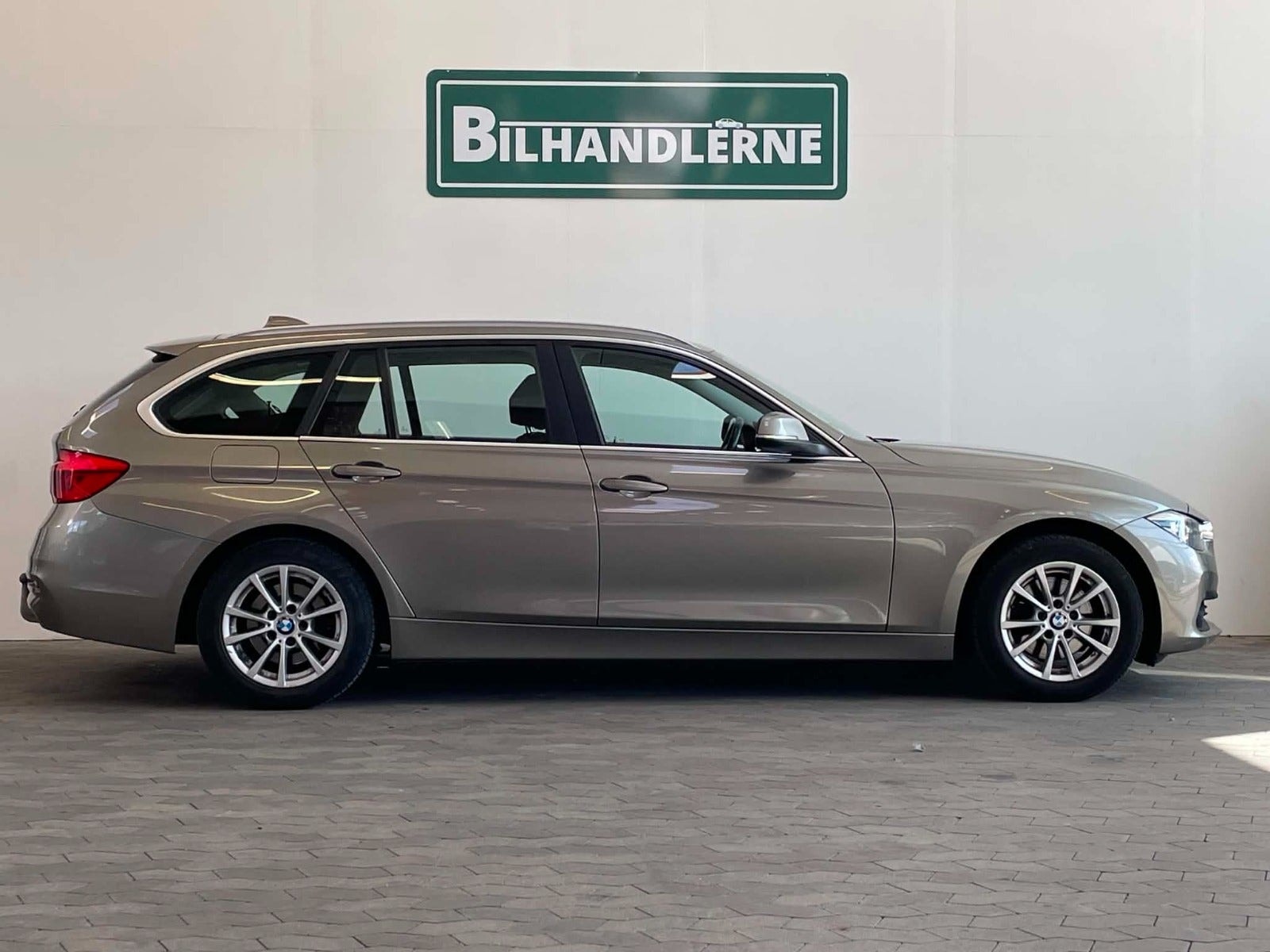 BMW 320d Touring Steptronic, 8-trins, 190ps, 2018