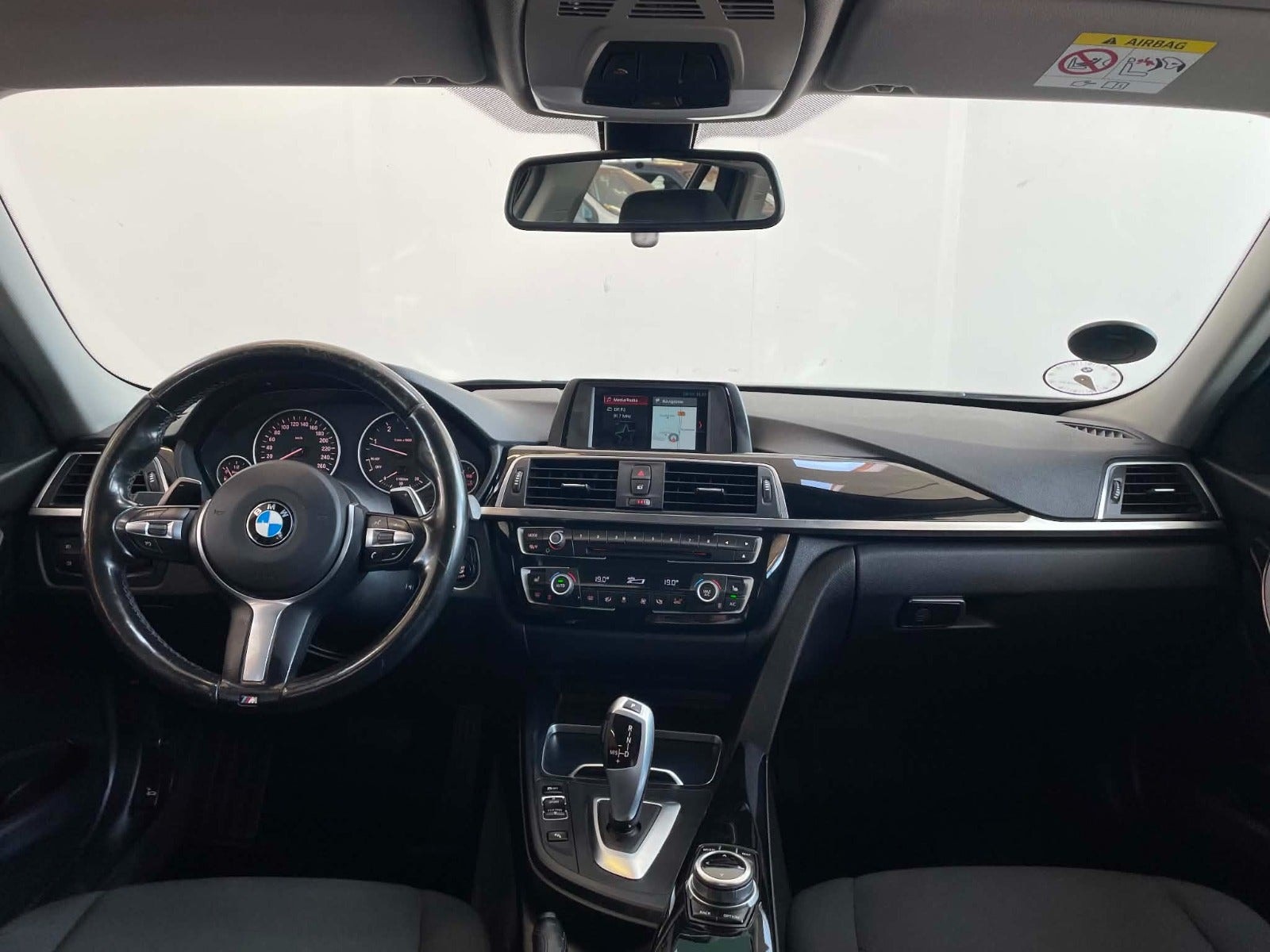 BMW 320d Touring Steptronic, 8-trins, 190ps, 2018
