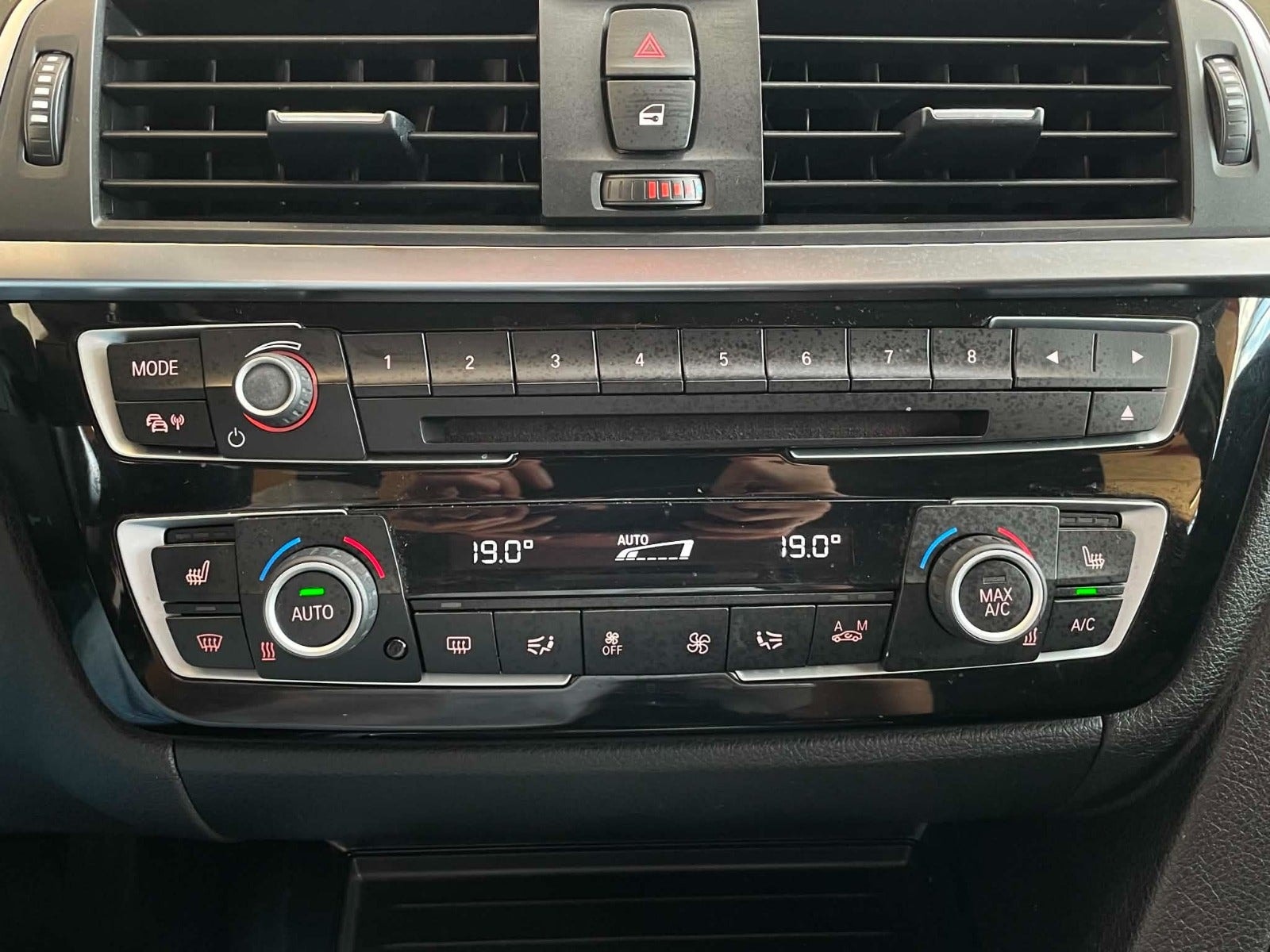 BMW 320d Touring Steptronic, 8-trins, 190ps, 2018