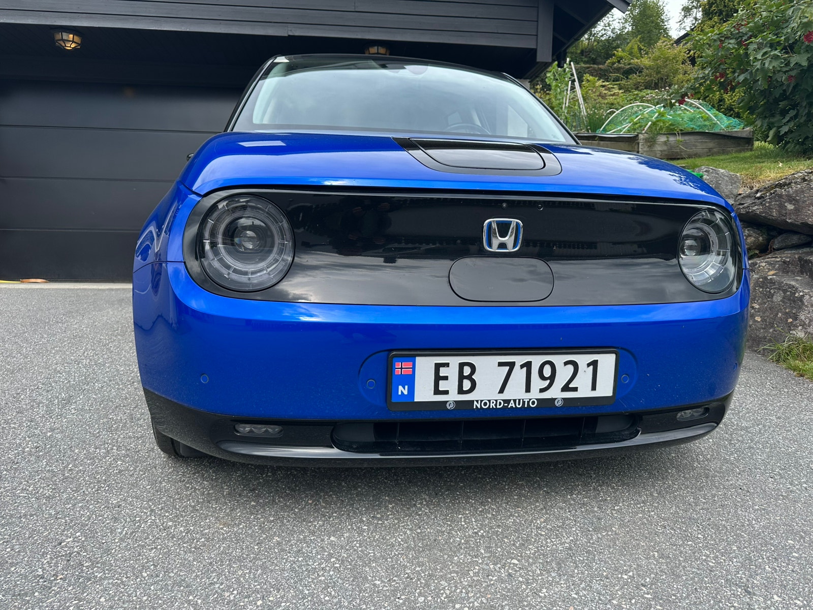 Honda e 35.5 kWh, 154ps, 2020