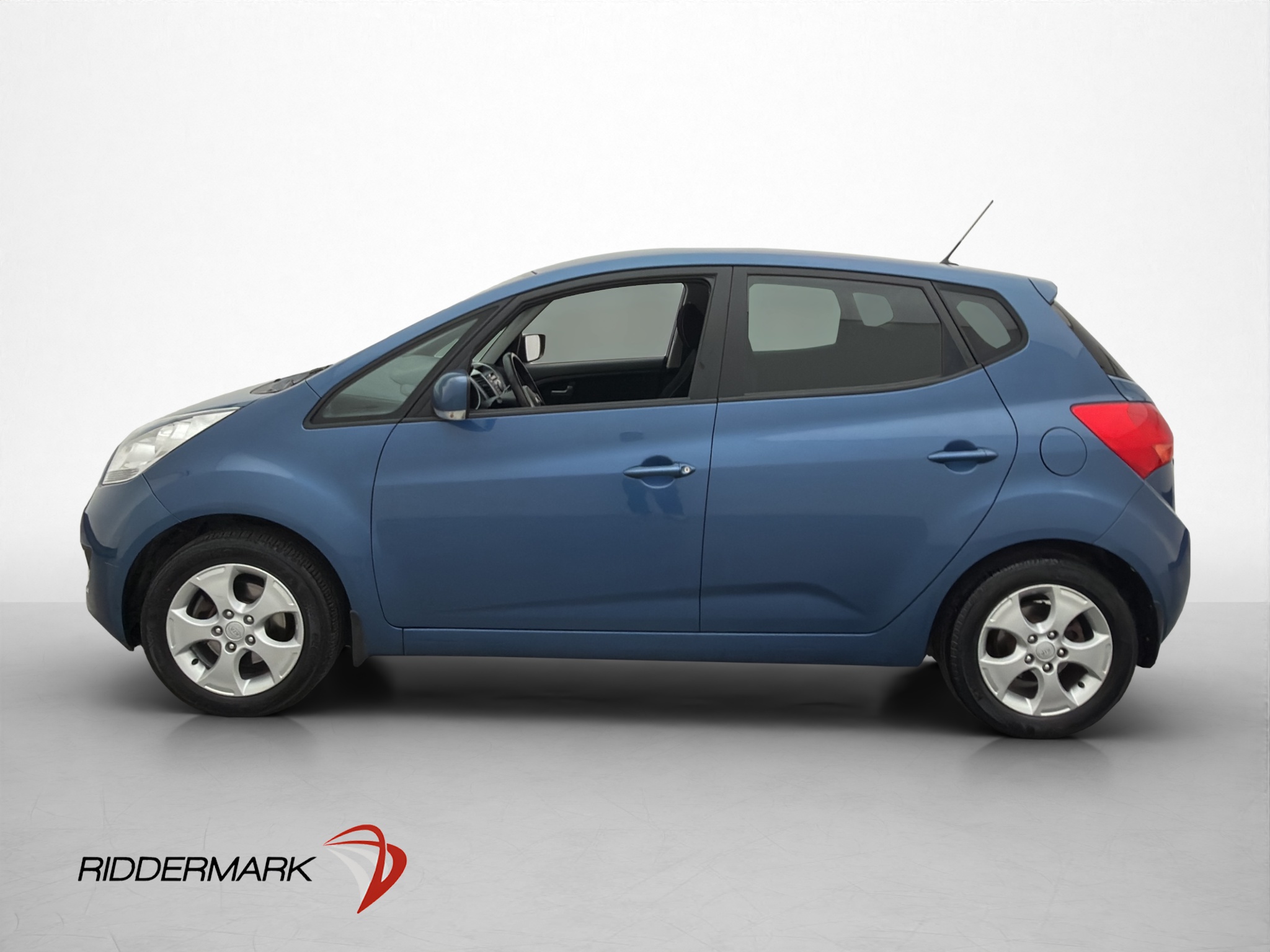 Kia Venga 1.6 CVVT Automatic, 125hp, 2012