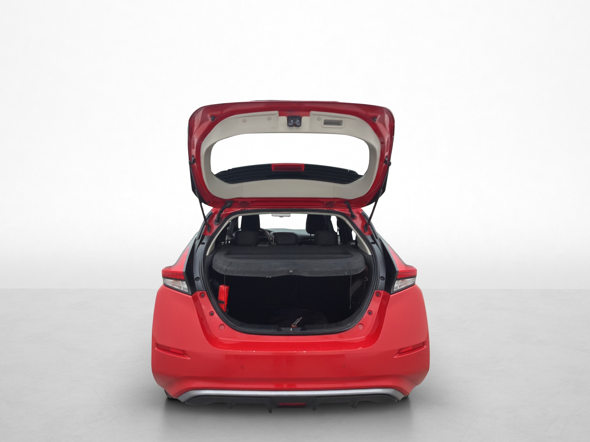 Nissan Leaf e+, 217ps, 2024