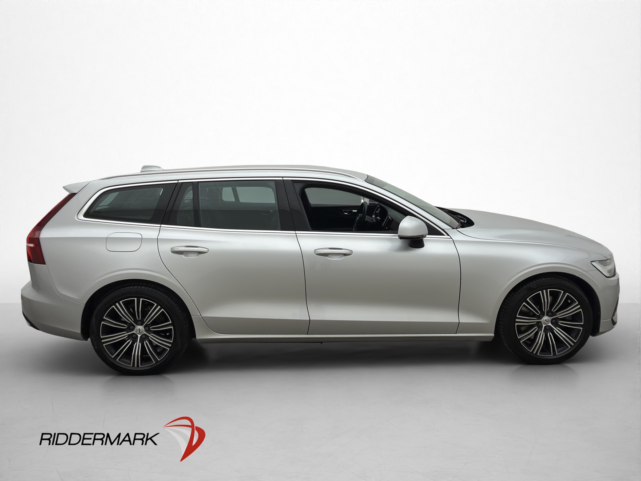 Volvo V60 T6 Twin Engine AWD Geartronic, 341hp, 2020