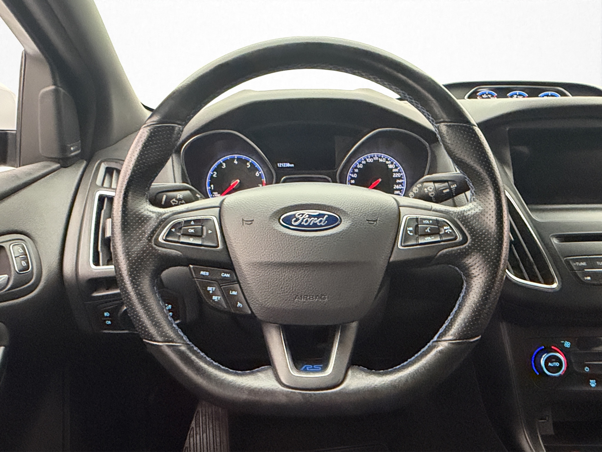Ford Focus RS Manuell, 6-trinn, 350hk, 2018