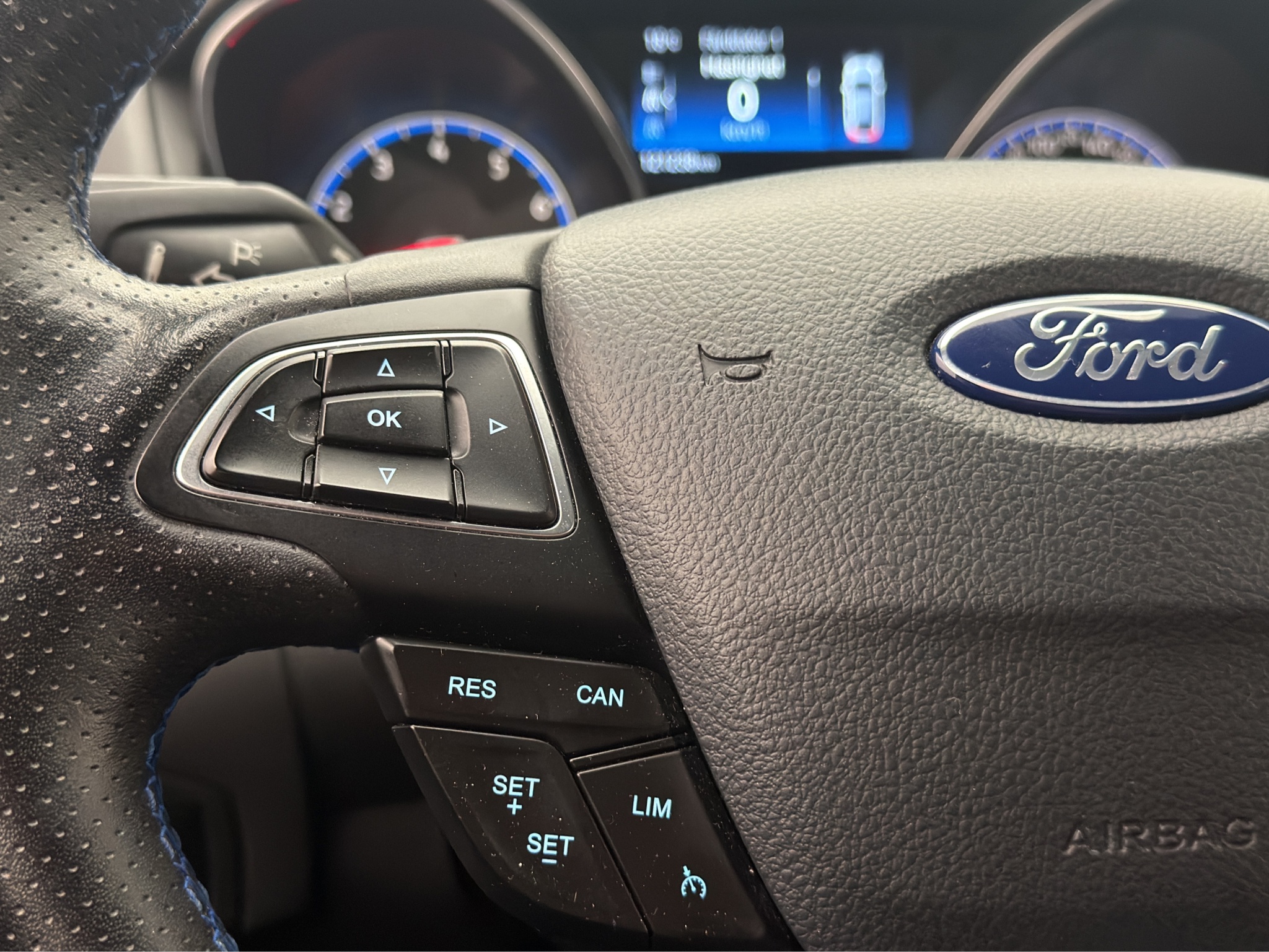 Ford Focus RS Manuell, 6-trinn, 350hk, 2018