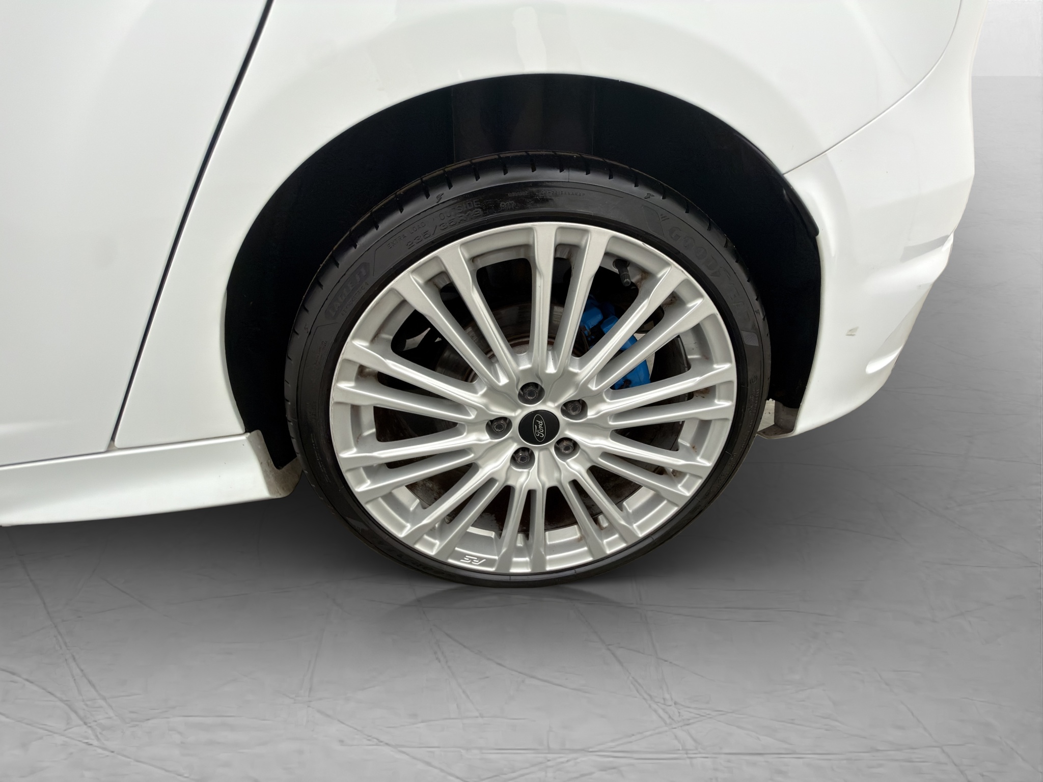 Ford Focus RS Manuell, 6-trinn, 350hk, 2018