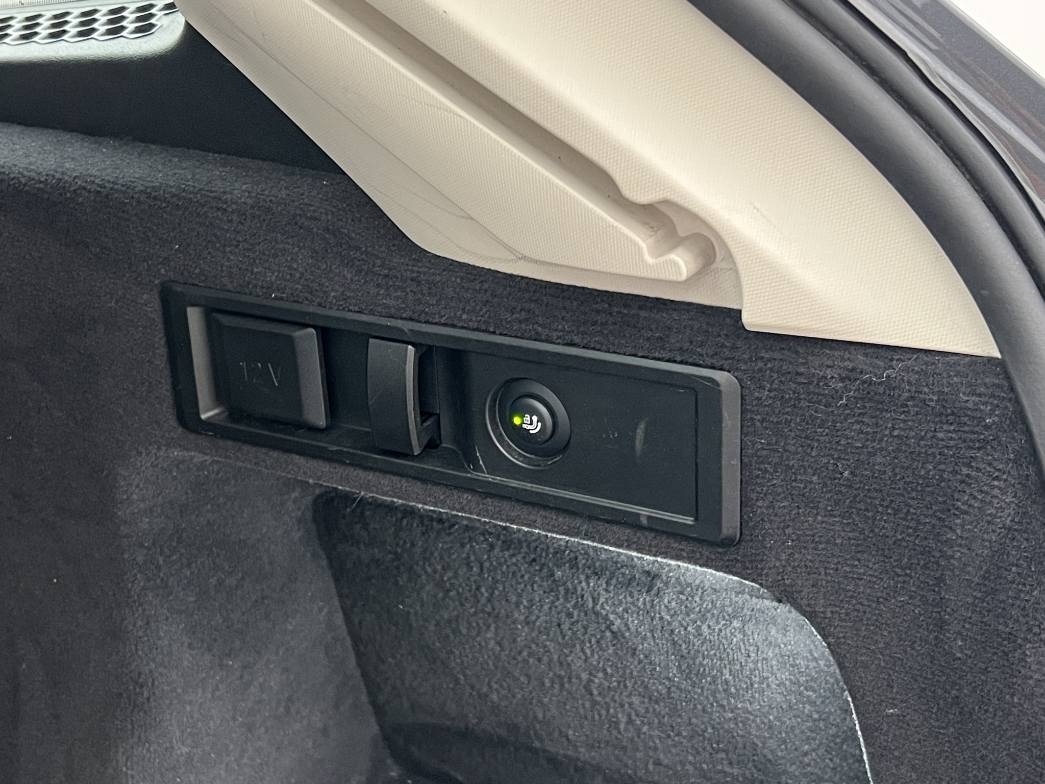 BMW 330e Touring Steptronic, 8-trins, 292ps, 2021