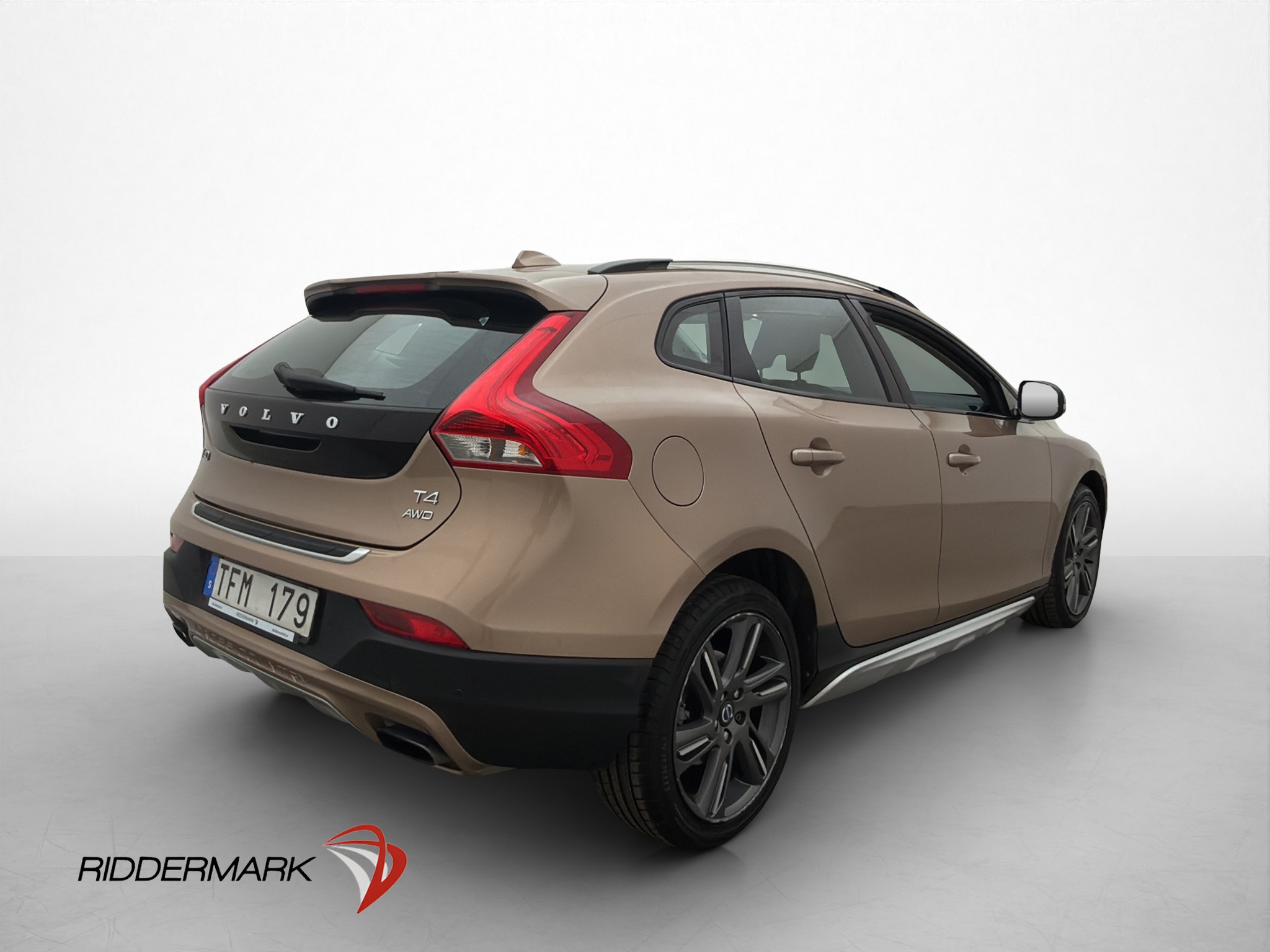 Volvo V40 Cross Country T4 AWD Geartronic, 6-trins, 180ps, 2014