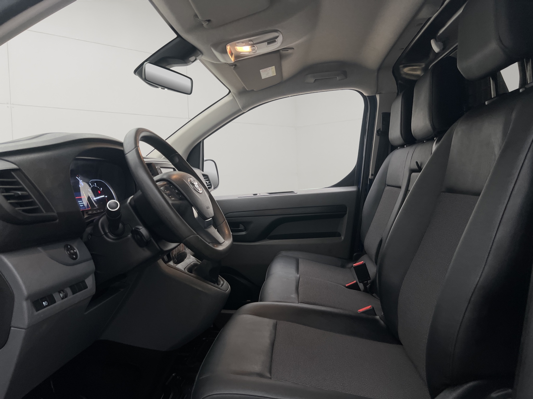 Toyota Proace 1.5 D-4D Manual, 6-trins, 120ps, 2019