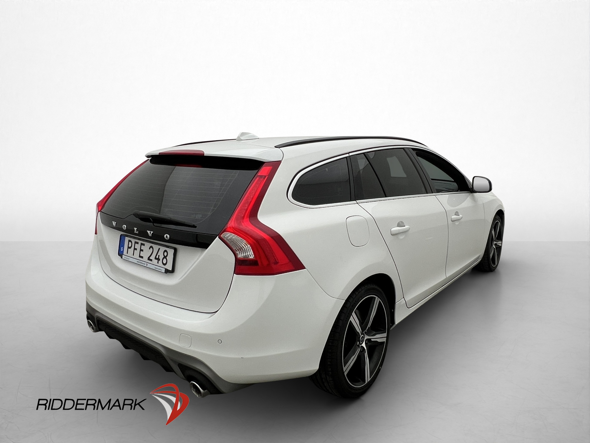 Volvo V60 D2 Manuell, 6-trinn, 120hk, 2017
