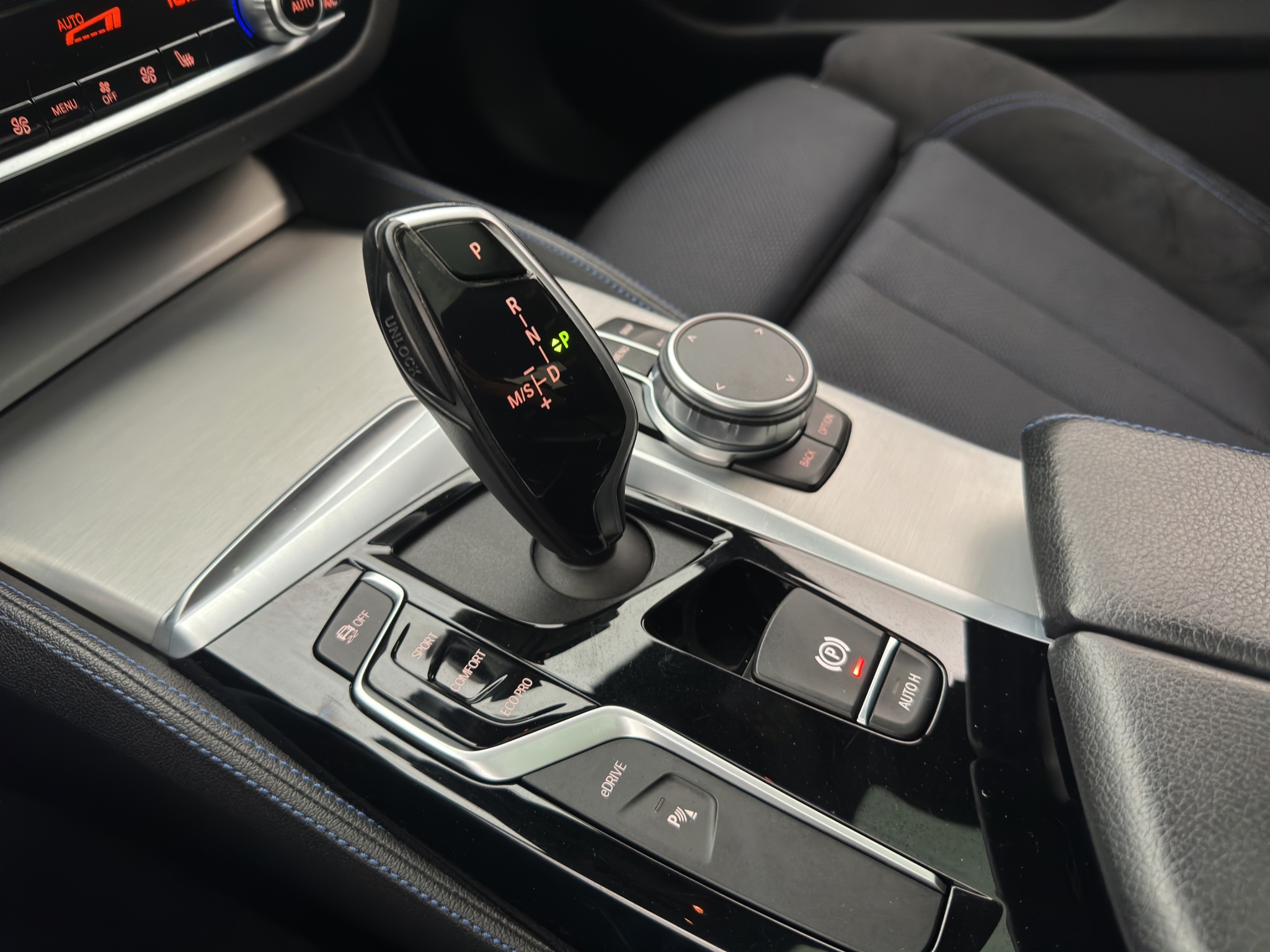 BMW 530e iPerformance Sedan Steptronic, 252hp, 2019