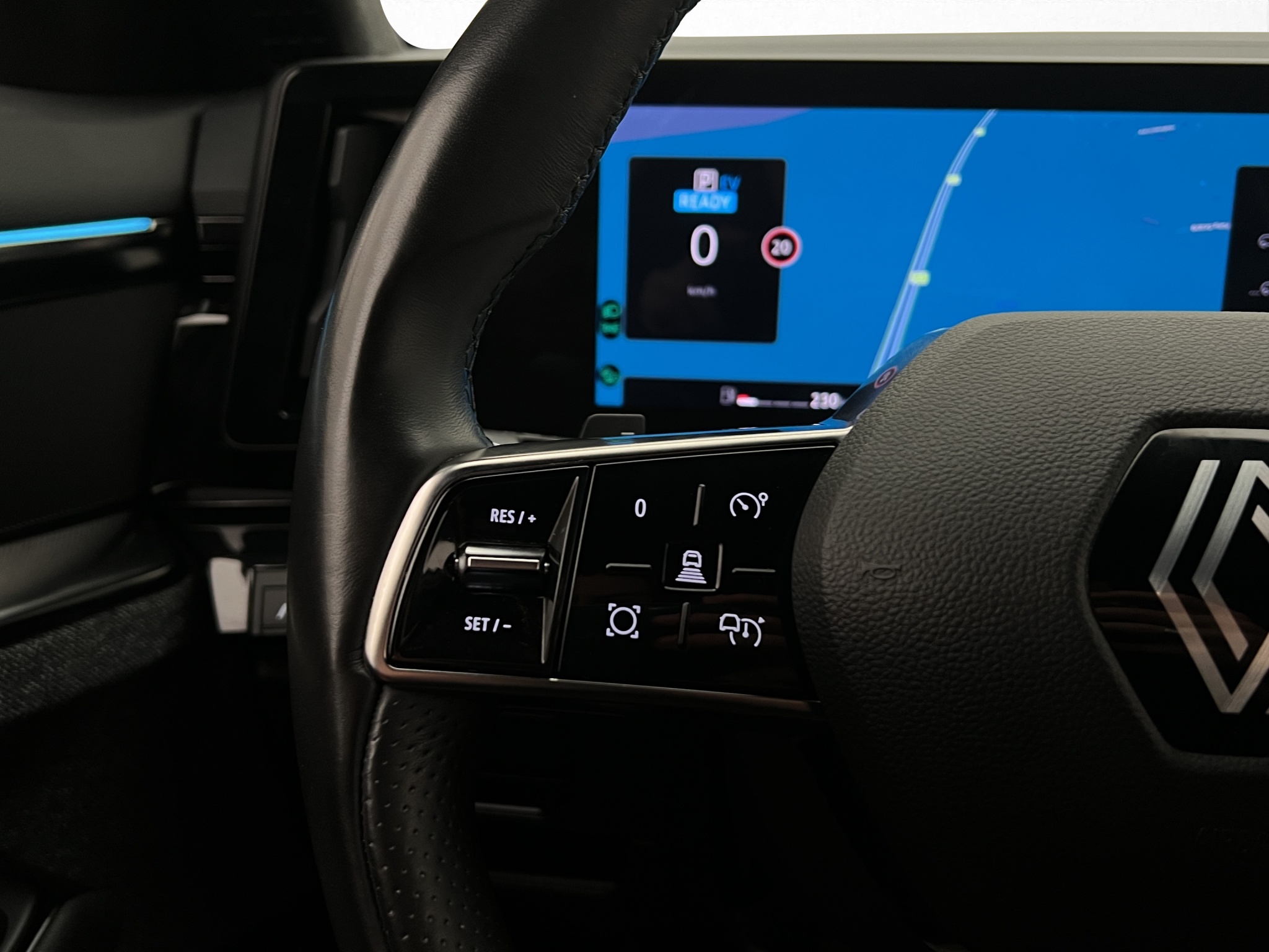 Renault Espace E-TECH MultiMode, 200hk, 2024