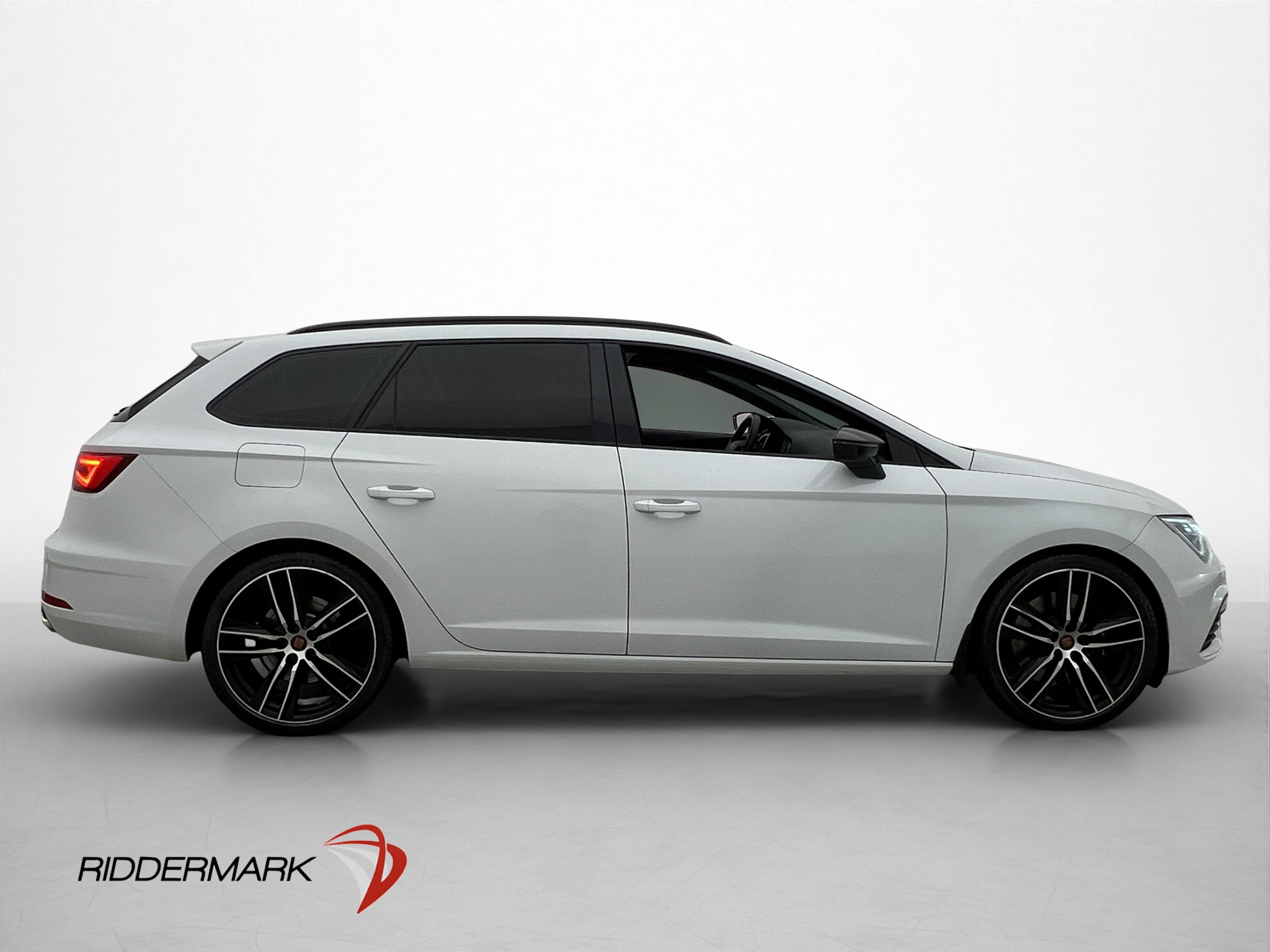 SEAT León Cupra ST 2.0 TSI 4Drive DSG Sequential, 7-trins, 300ps, 2020