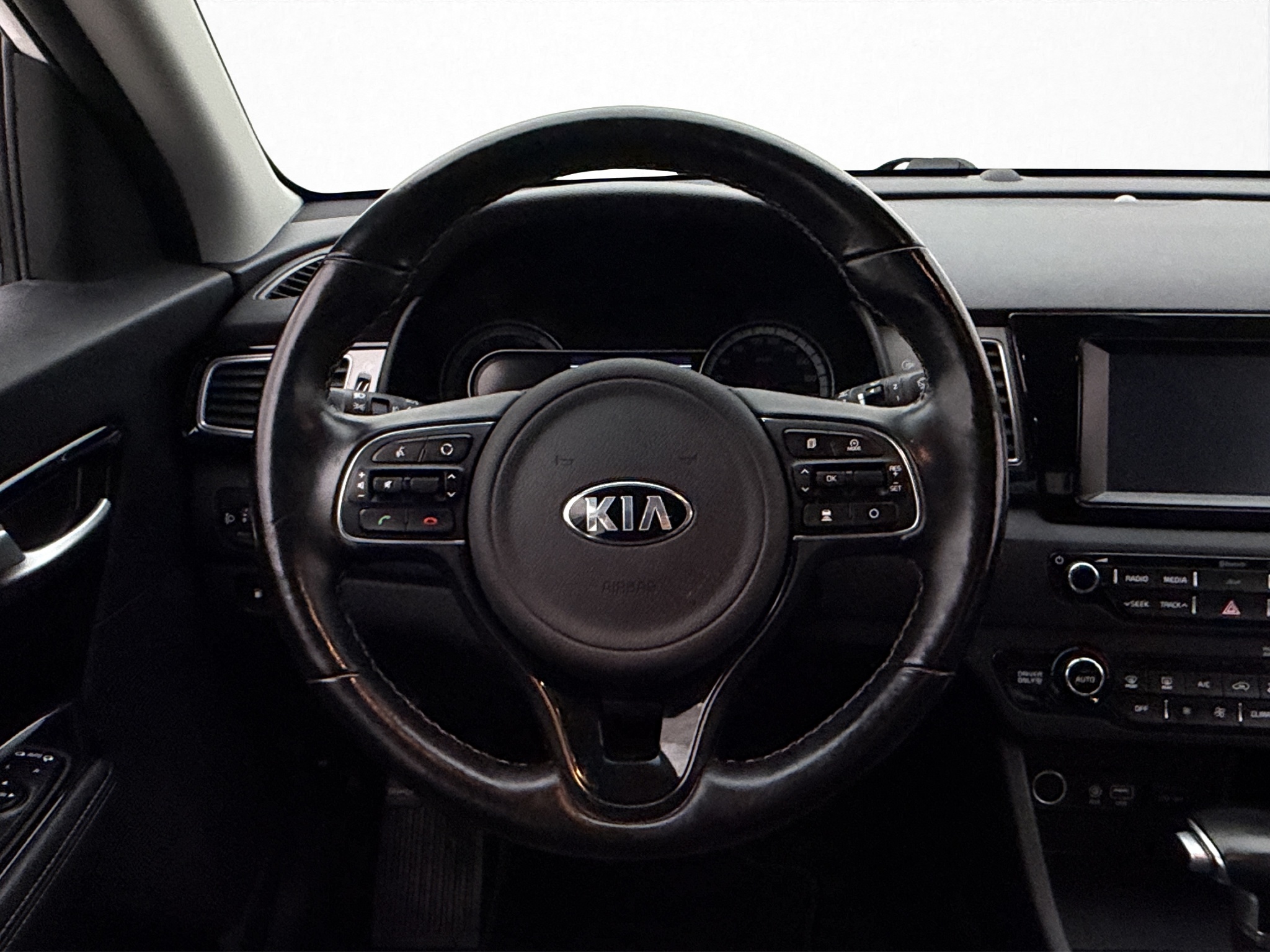Kia Niro P-HEV DCT, 6-trins, 141ps, 2018