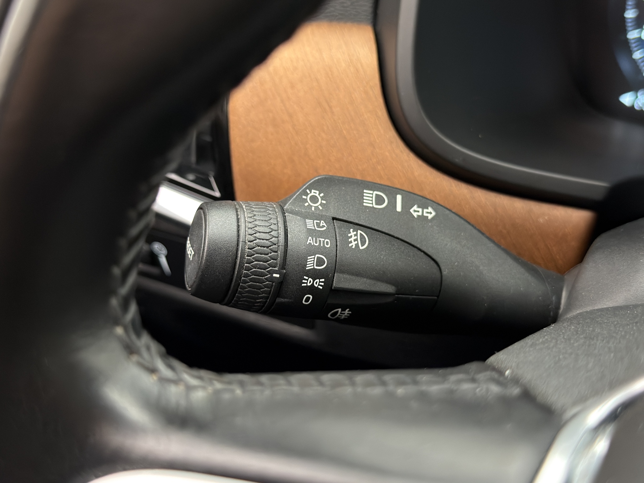 Volvo V90 D4 Geartronic, 8-trinn, 190hk, 2018
