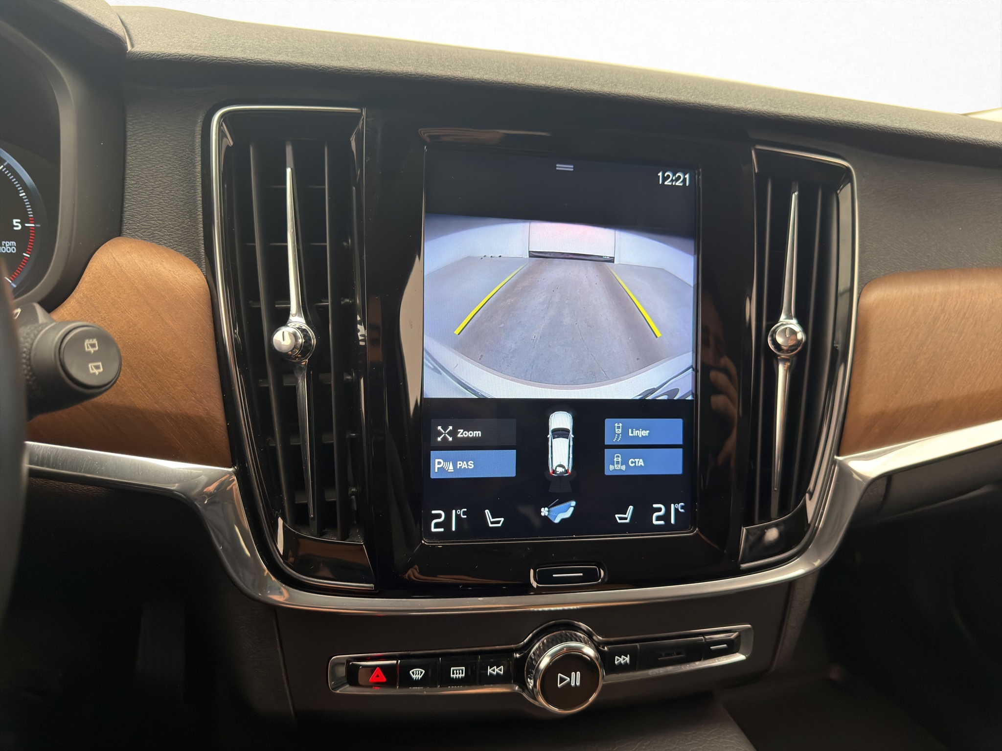 Volvo V90 D4 Geartronic, 8-trinn, 190hk, 2018