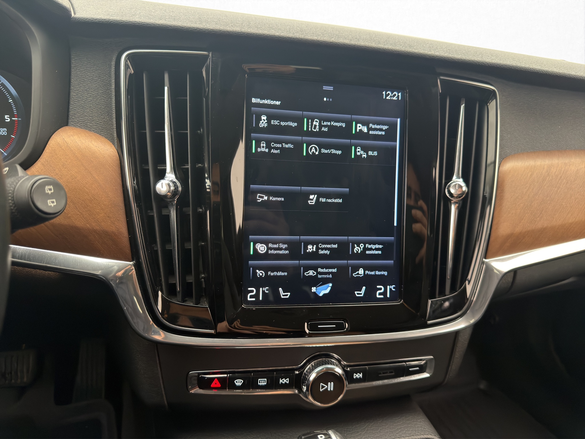 Volvo V90 D4 Geartronic, 8-trinn, 190hk, 2018