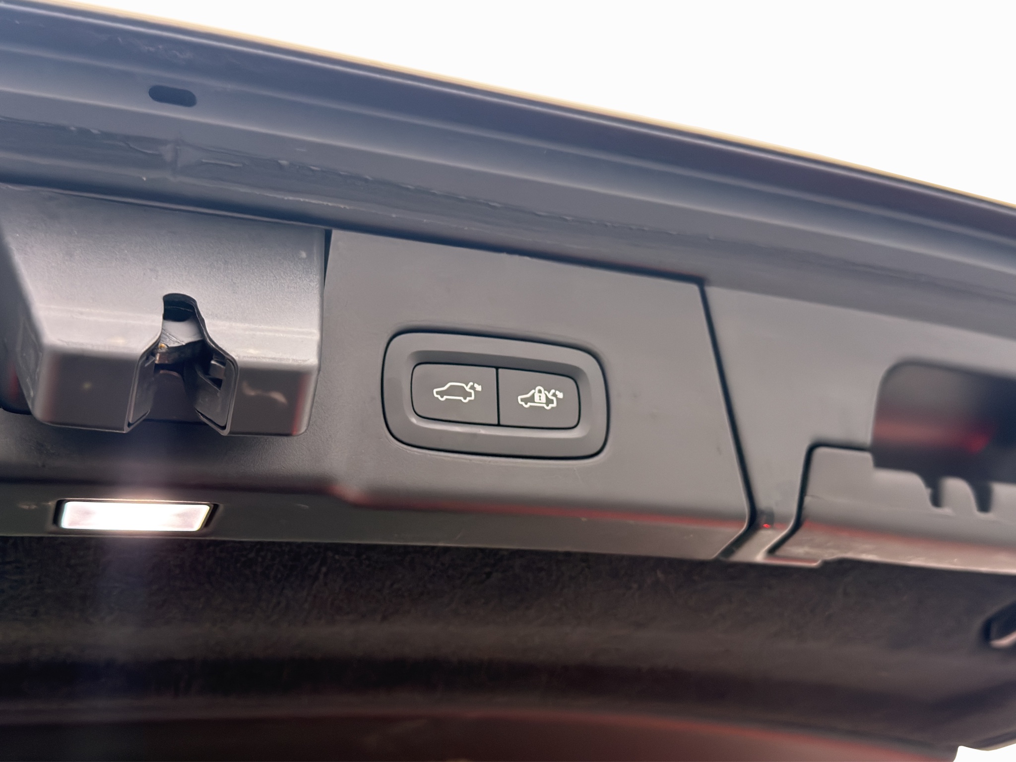 Volvo V90 D4 Geartronic, 8-trinn, 190hk, 2018