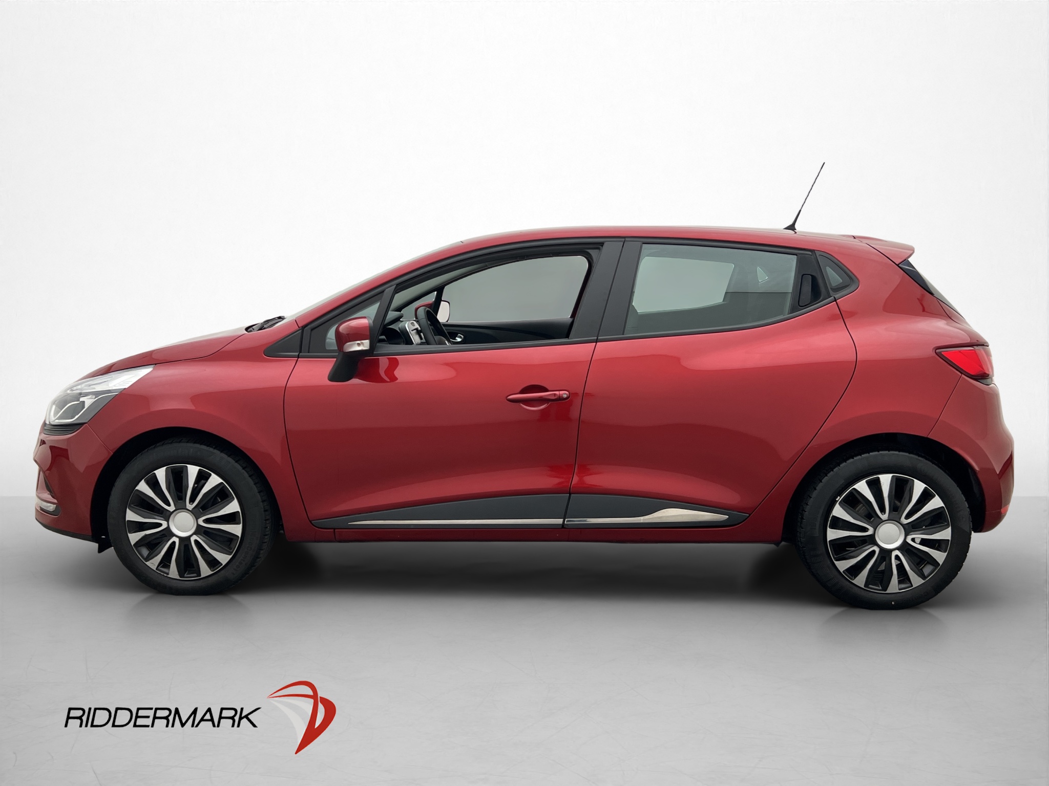 Renault Clio 0.9 TCe Manual, 5-trins, 90ps, 2019
