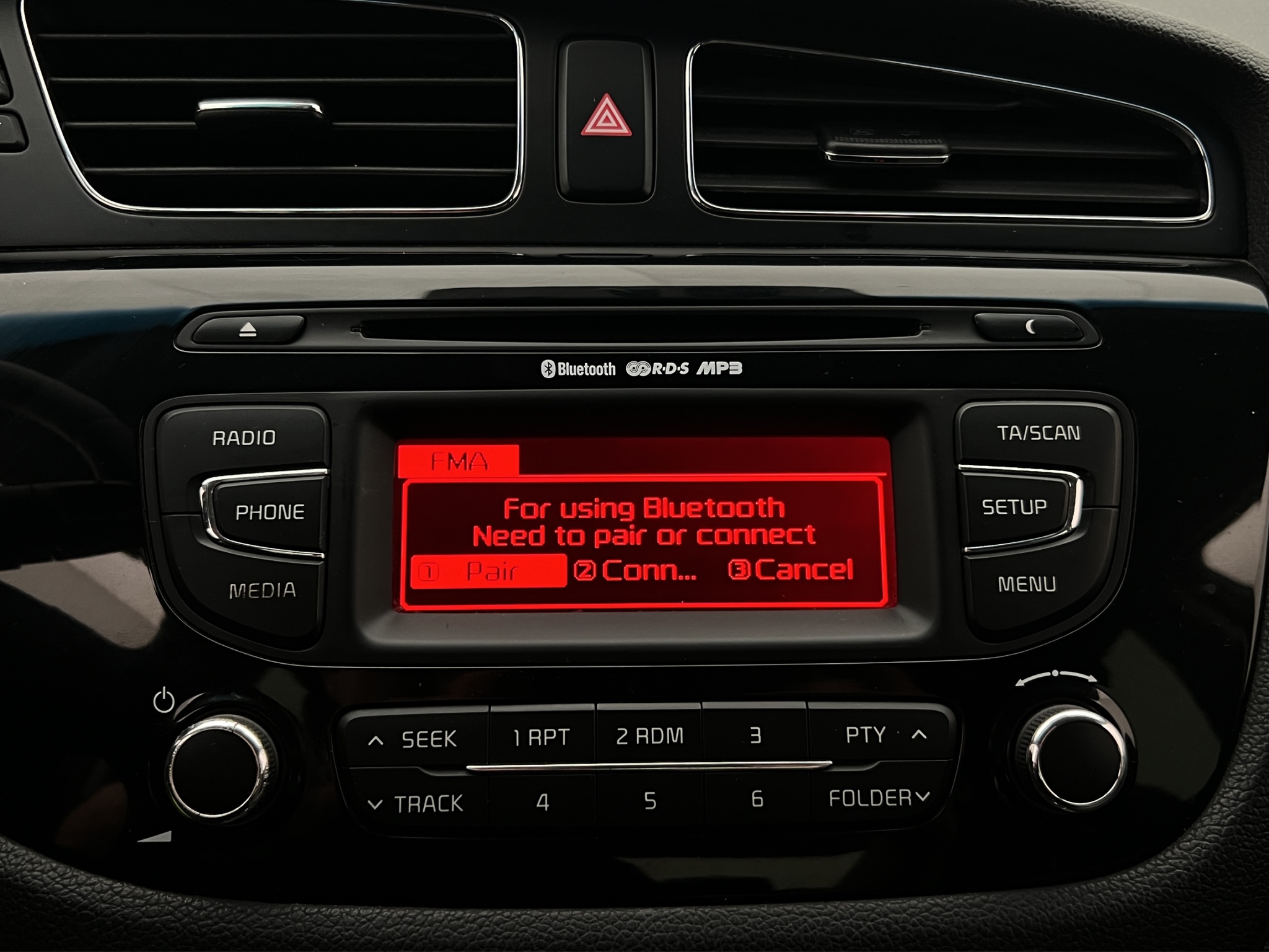 Kia cee'd_sw 1.6 CRDi Manual, 6-trins, 128ps, 2013