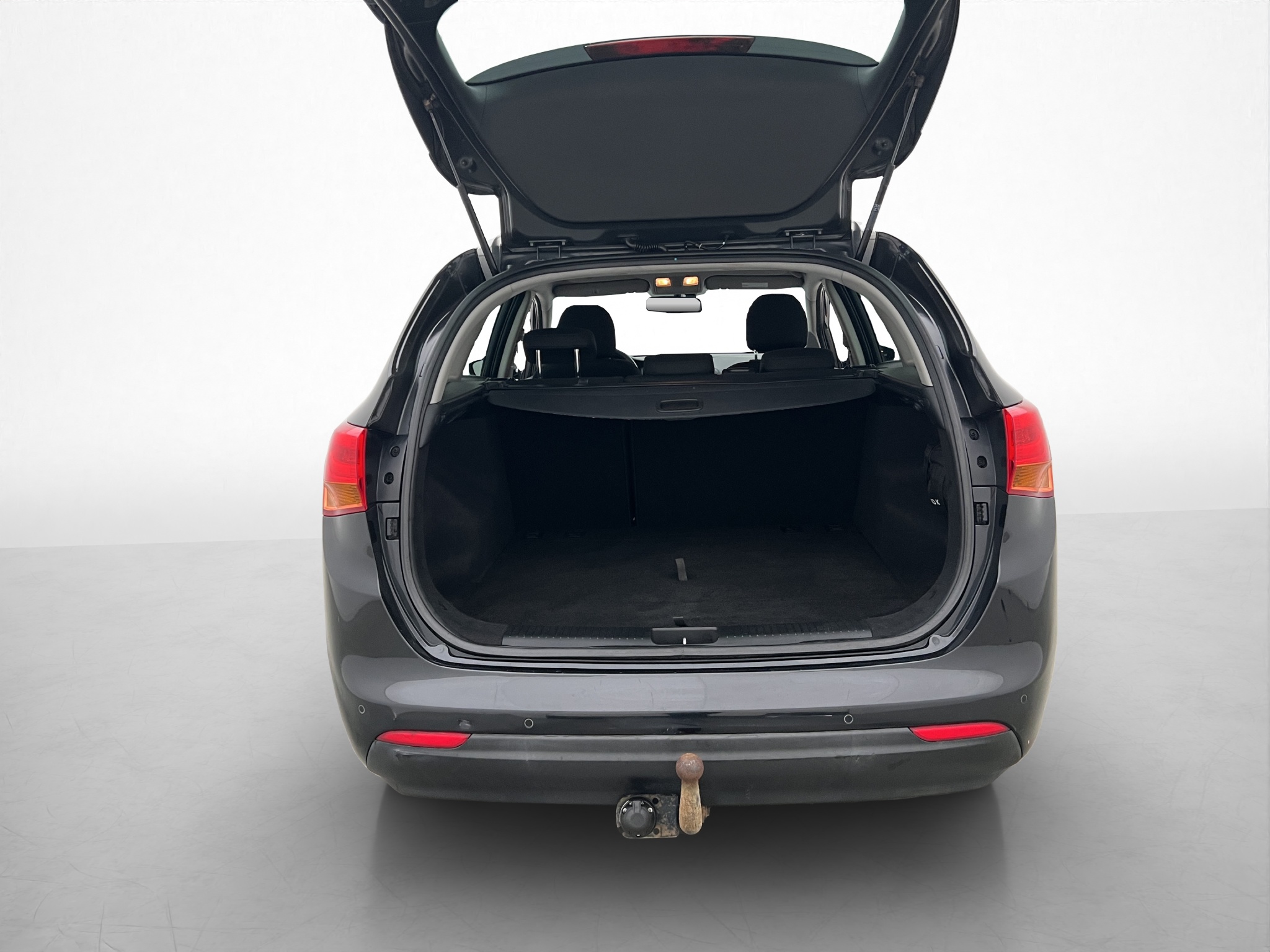 Kia cee'd_sw 1.6 CRDi Manual, 6-trins, 128ps, 2013