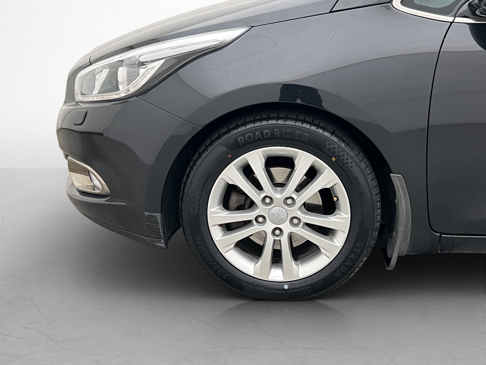 Kia cee'd_sw 1.6 CRDi Manual, 6-trins, 128ps, 2013