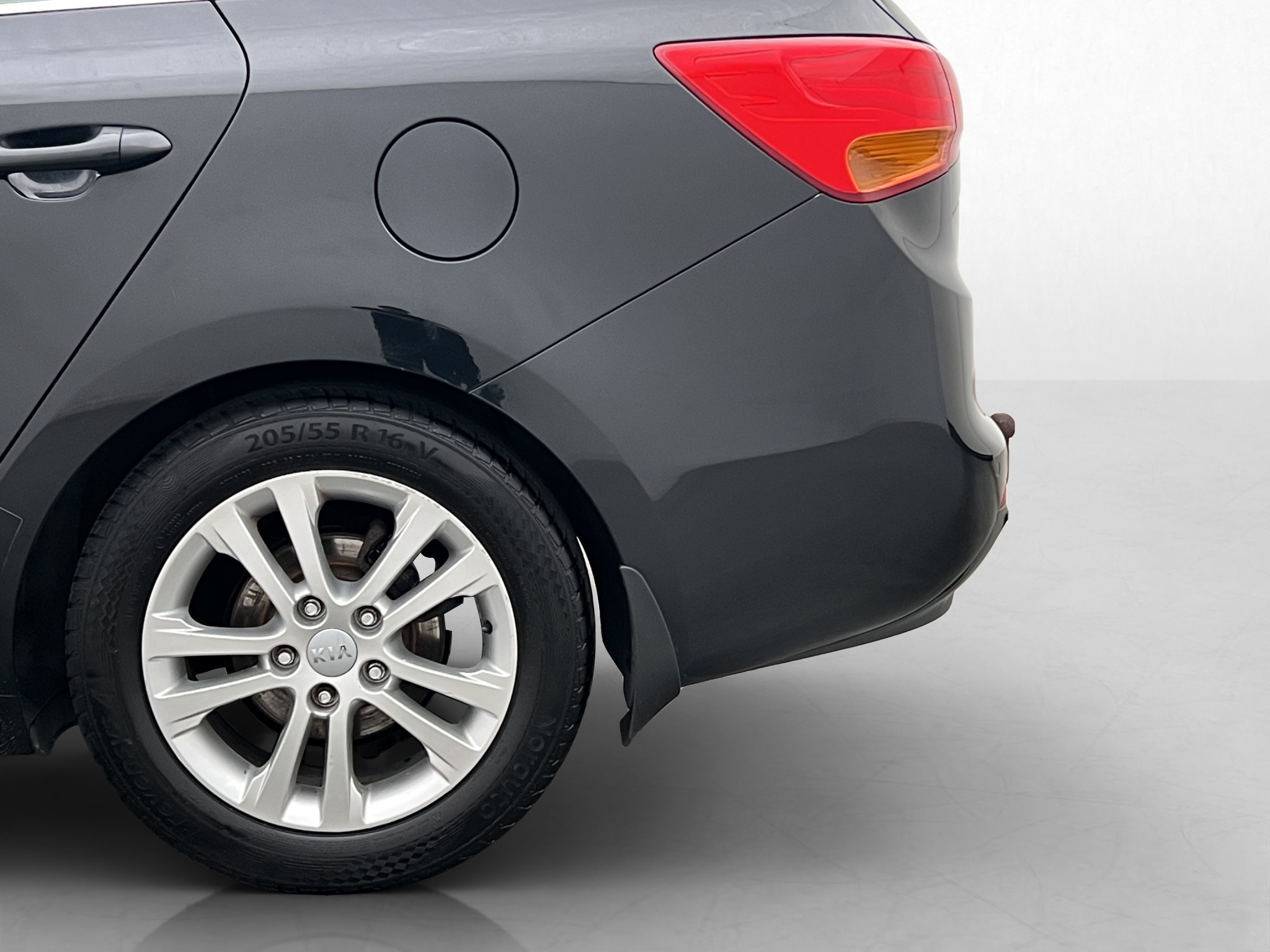 Kia cee'd_sw 1.6 CRDi Manual, 6-trins, 128ps, 2013