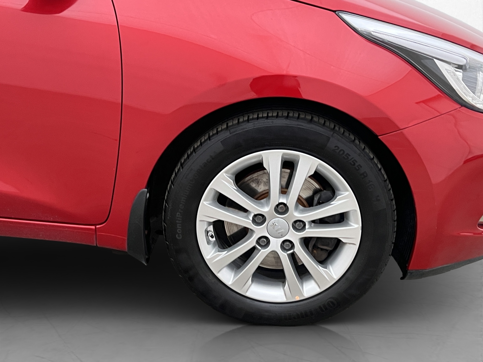 Kia cee'd 1.6 GDI DCT, 6-trins, 135ps, 2015
