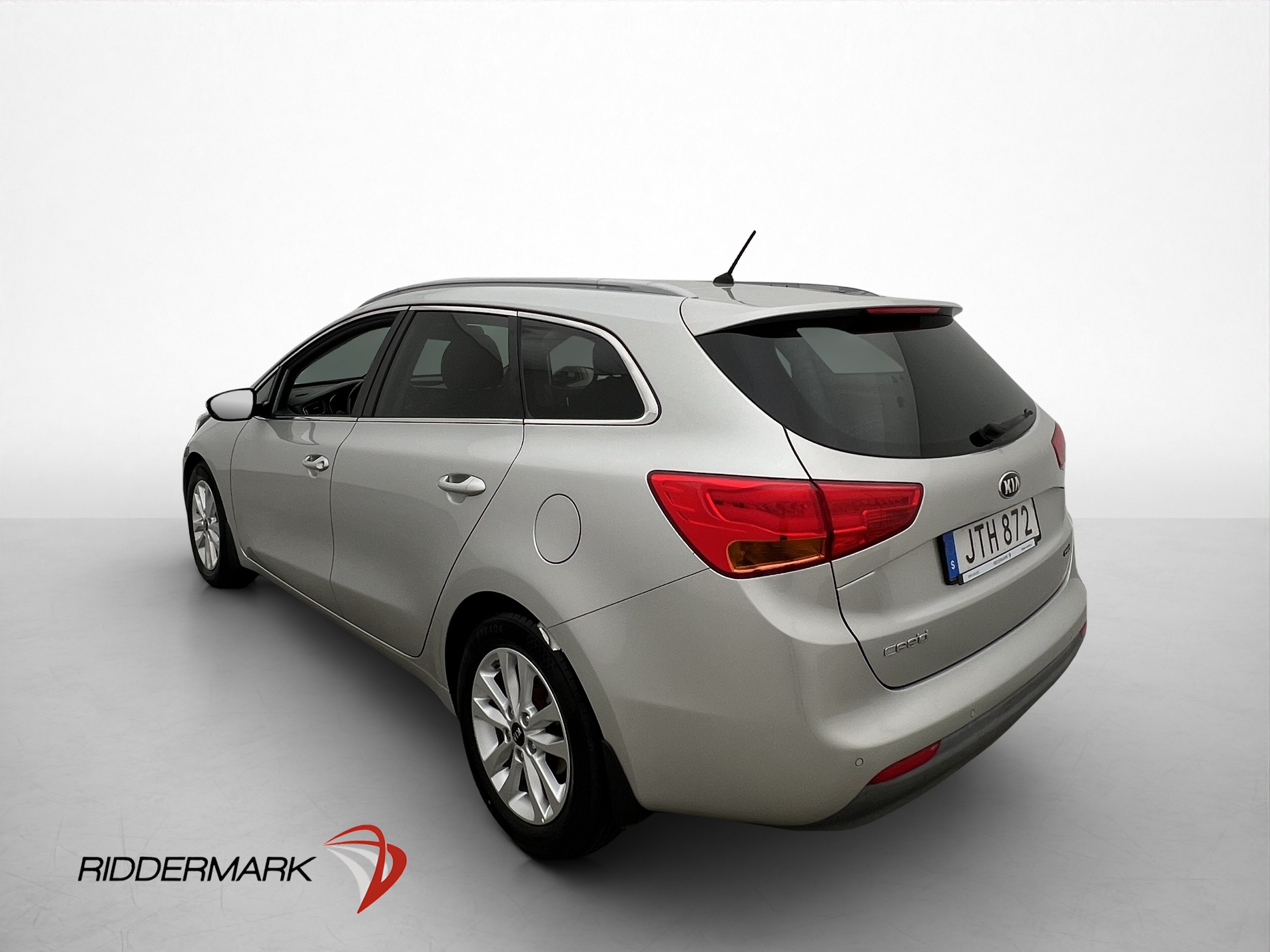 Kia cee'd_sw 1.6 CRDi Manual, 6-trins, 128ps, 2015