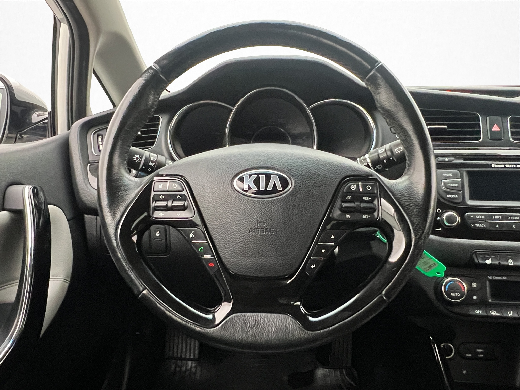 Kia cee'd_sw 1.6 CRDi Manual, 6-trins, 128ps, 2015