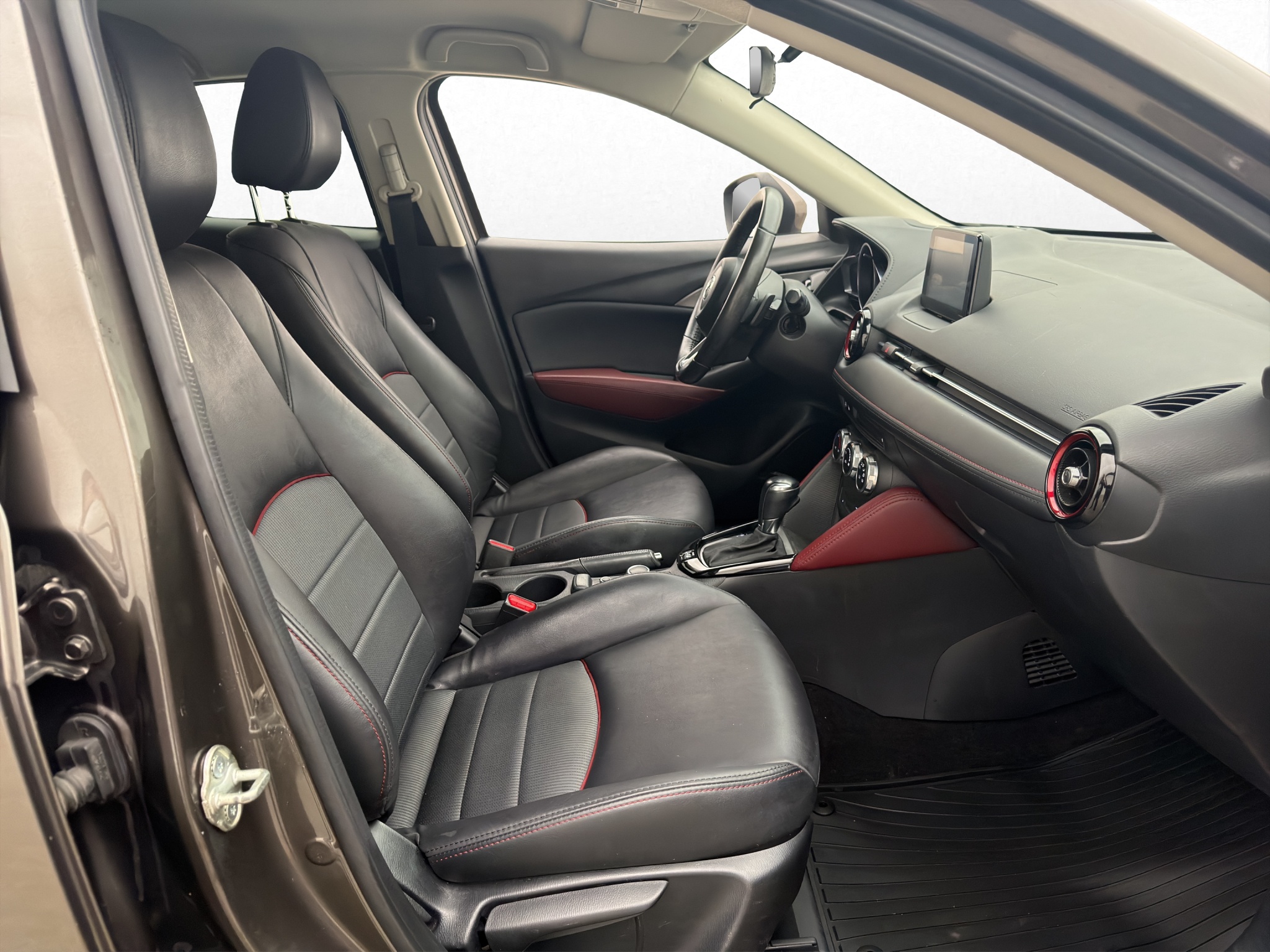 Mazda CX-3 2.0 SKYACTIV-G Automatic, 120hp, 2017