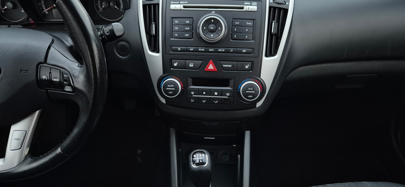 Kia cee'd_sw 1.4 CVVT Manual, 5-trins, 90ps, 2012