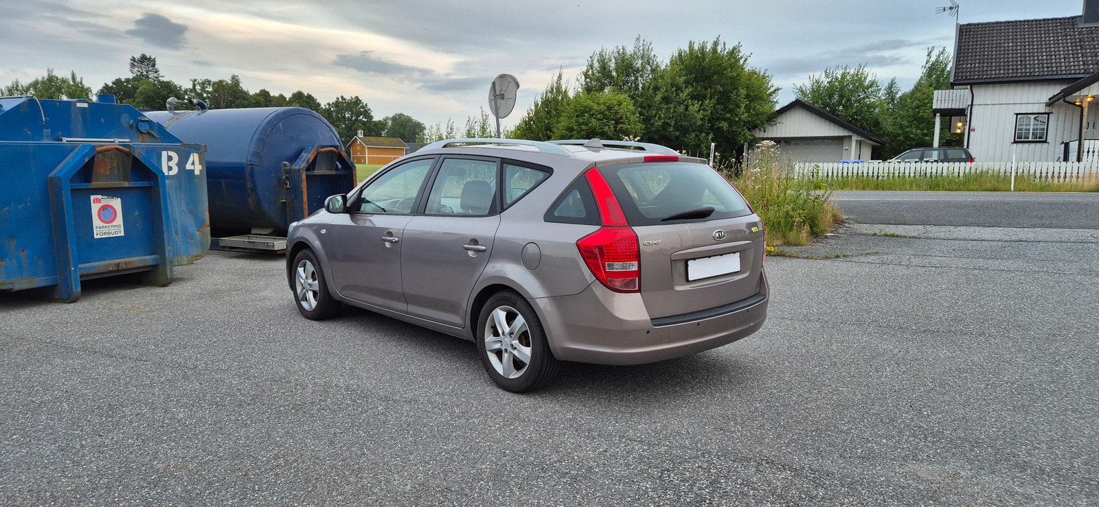 Kia cee'd_sw 1.4 CVVT Manual, 5-trins, 90ps, 2012