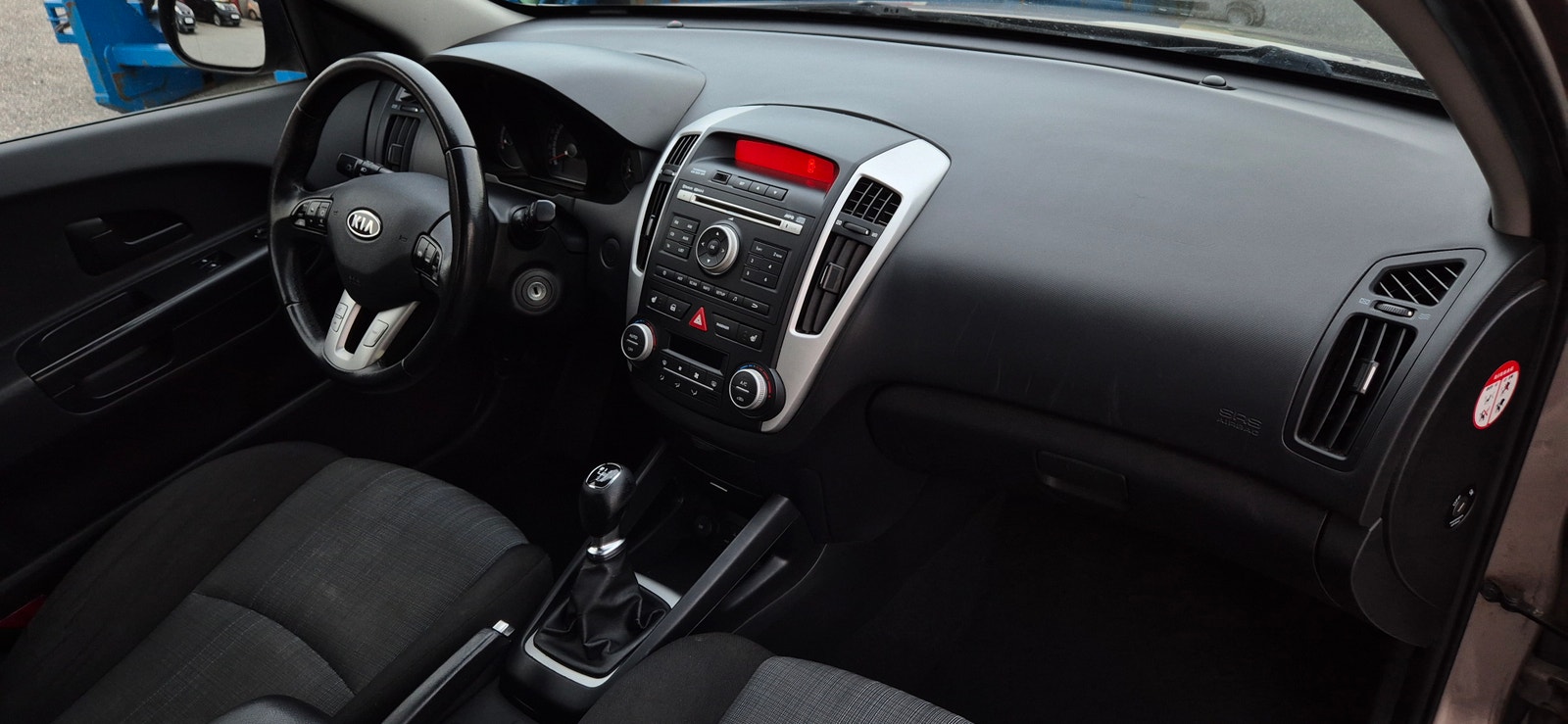 Kia cee'd_sw 1.4 CVVT Manual, 5-trins, 90ps, 2012