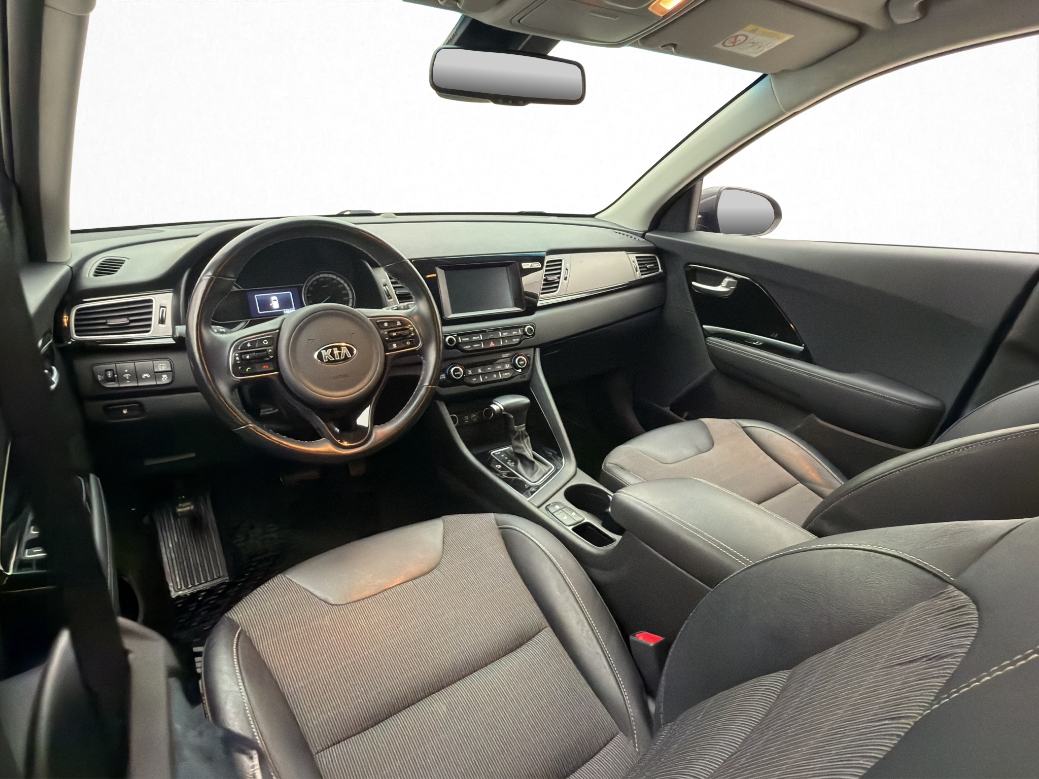 Kia Niro Hybrid DCT, 141hp, 2018