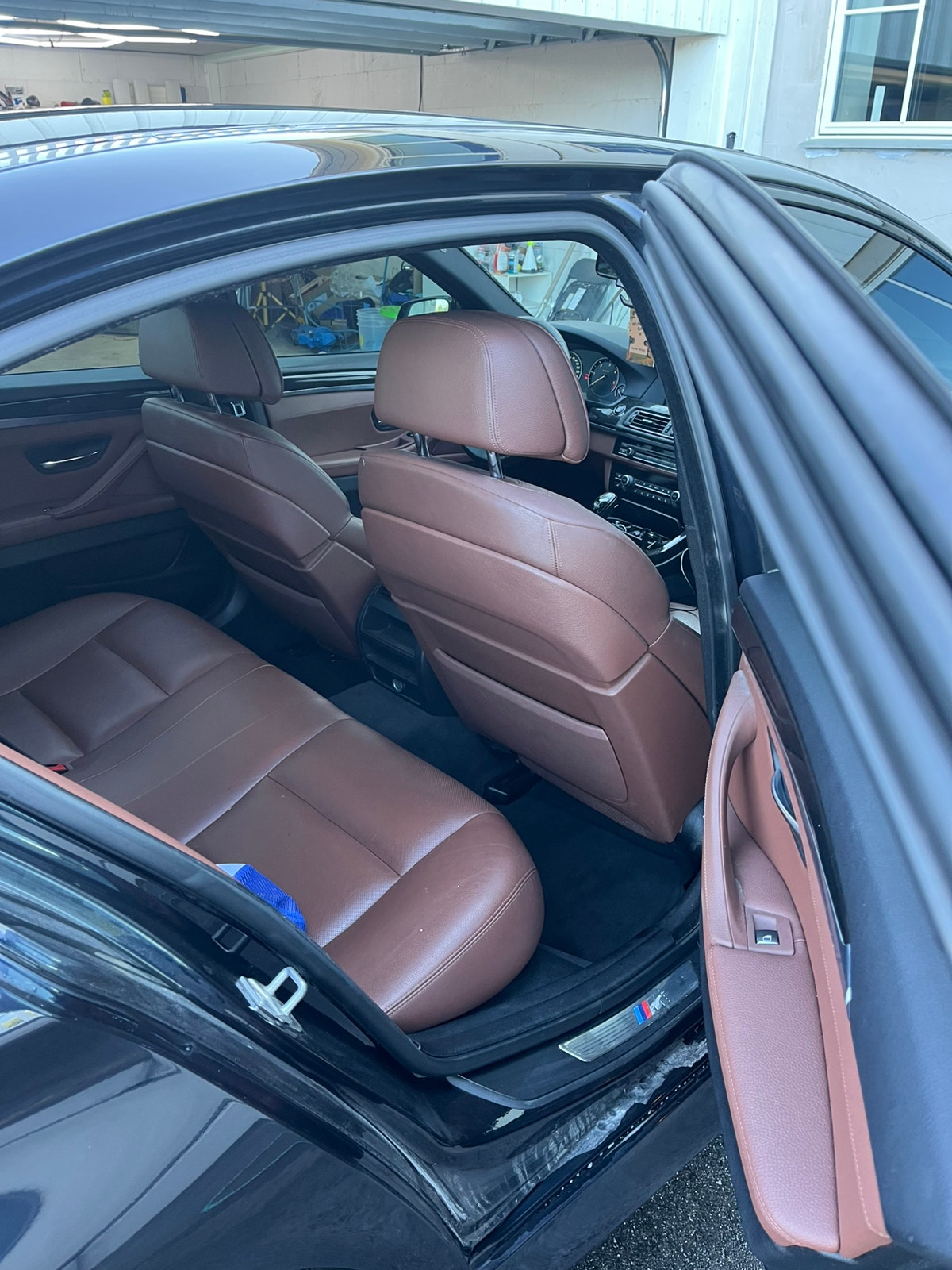BMW 525d Sedan Steptronic, 8-trins, 204ps, 2011
