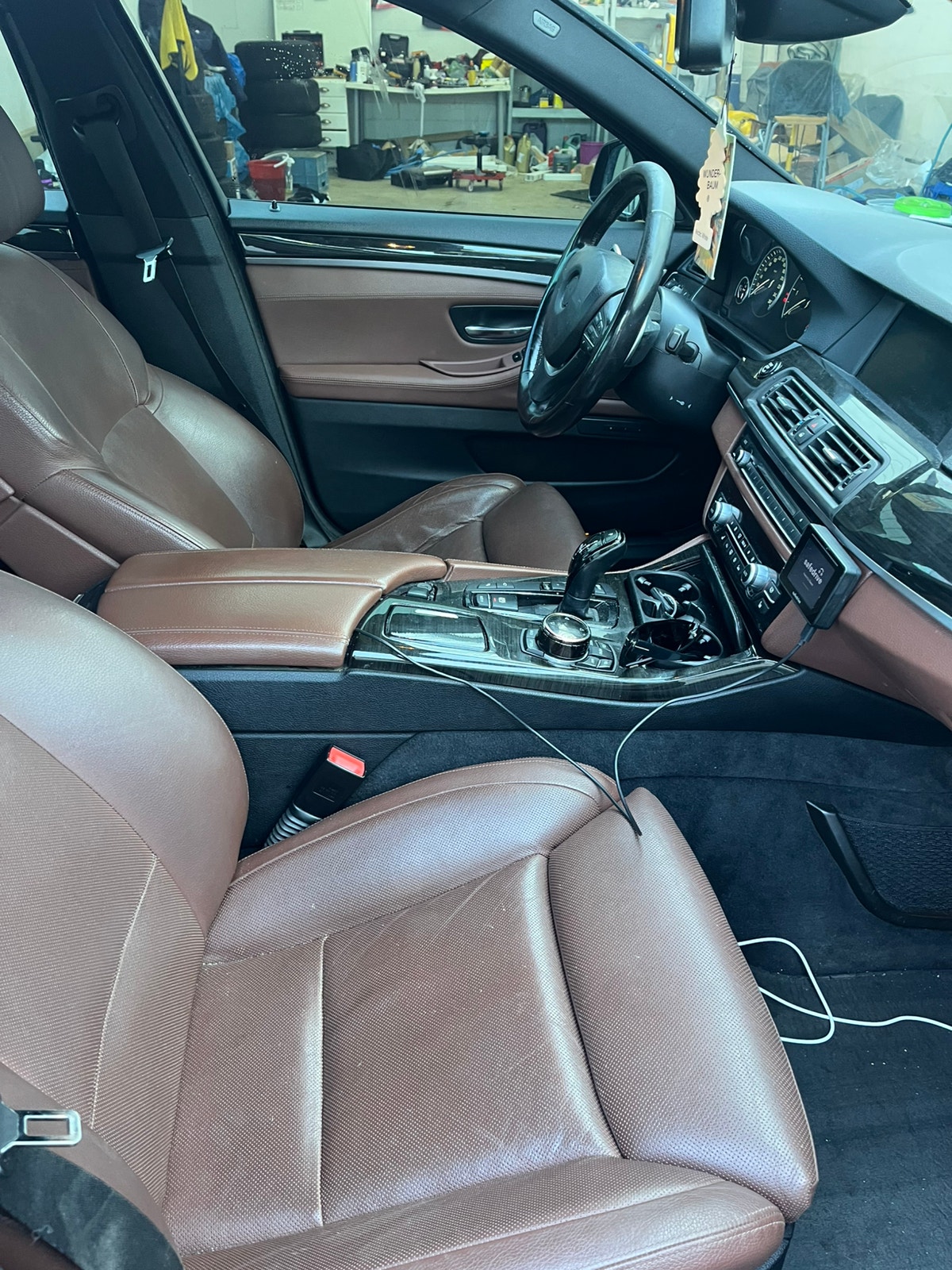 BMW 525d Sedan Steptronic, 8-trins, 204ps, 2011