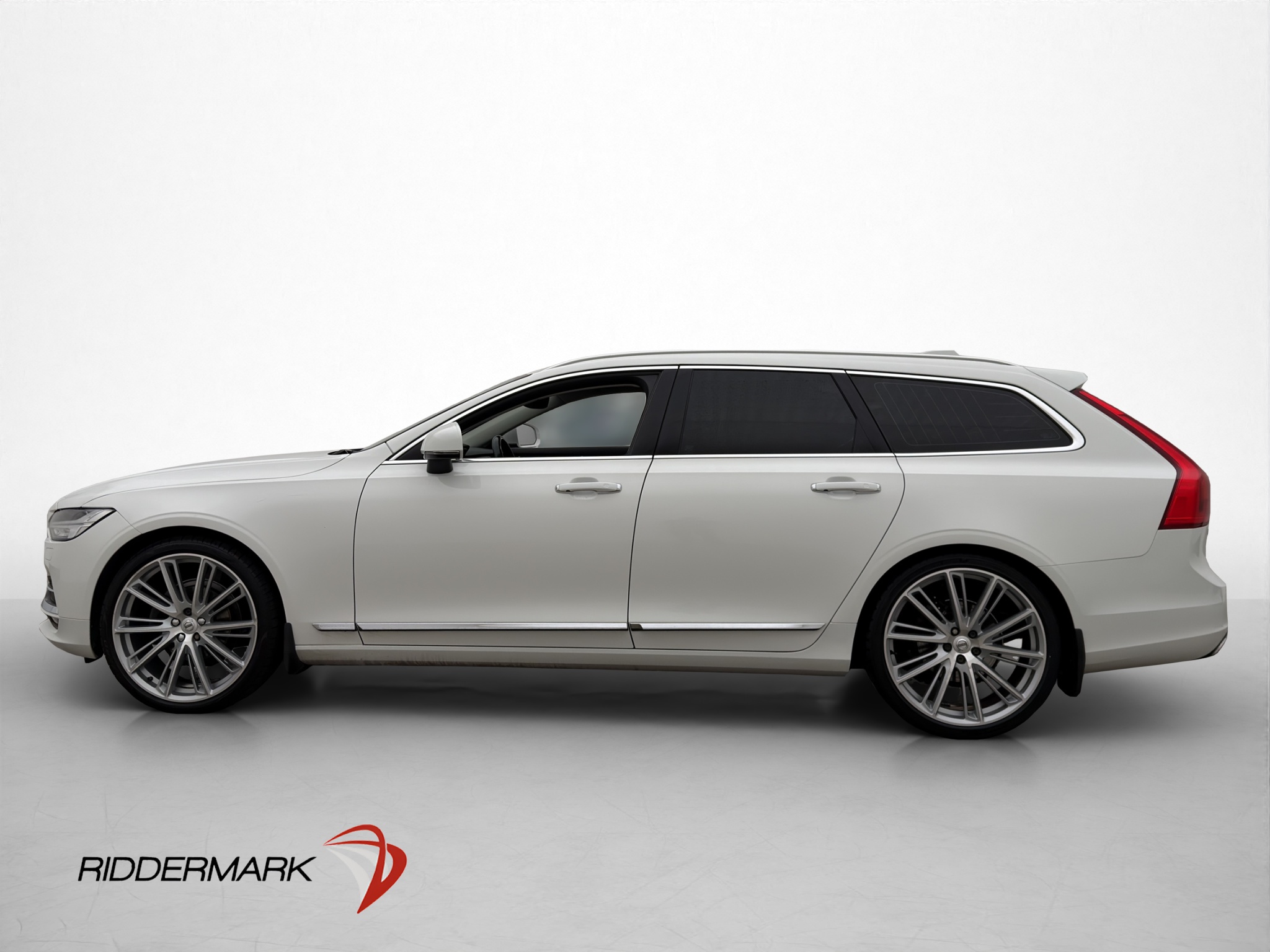 Volvo V90 D4 Manuell, 6-trinn, 190hk, 2018