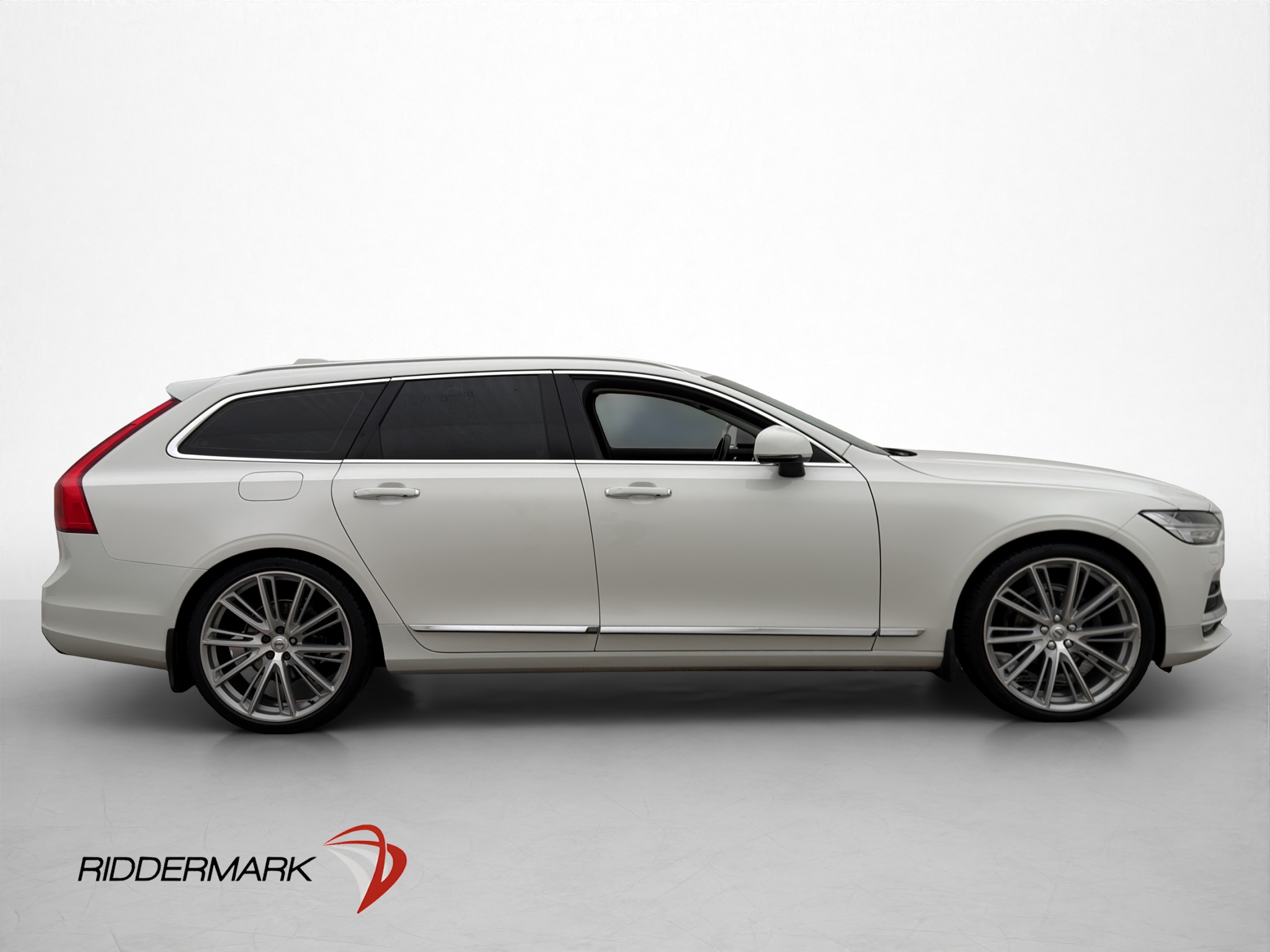 Volvo V90 D4 Manuell, 6-trinn, 190hk, 2018