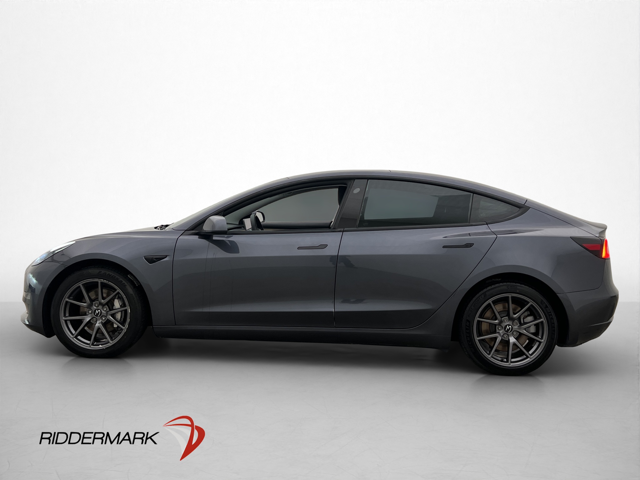 Tesla Model 3 Long Range AWD, 498ps, 2021