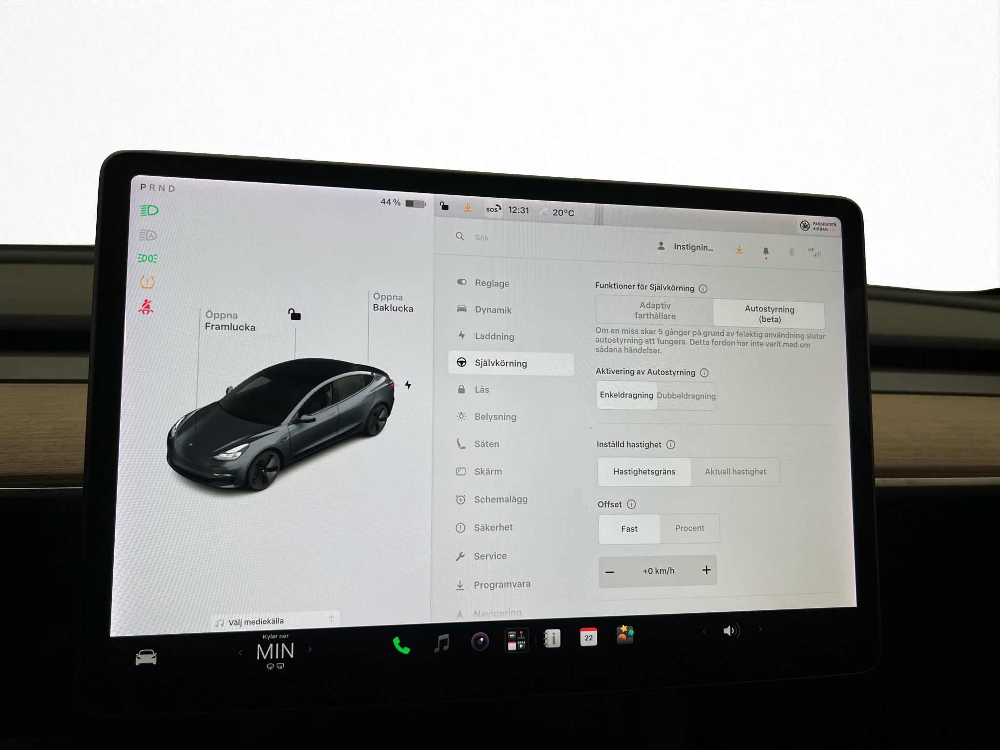 Tesla Model 3 Long Range AWD, 498ps, 2021