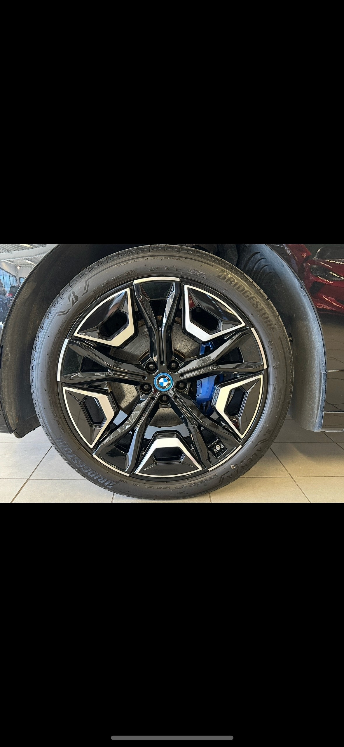 BMW iX xDrive40, 326hk, 2022