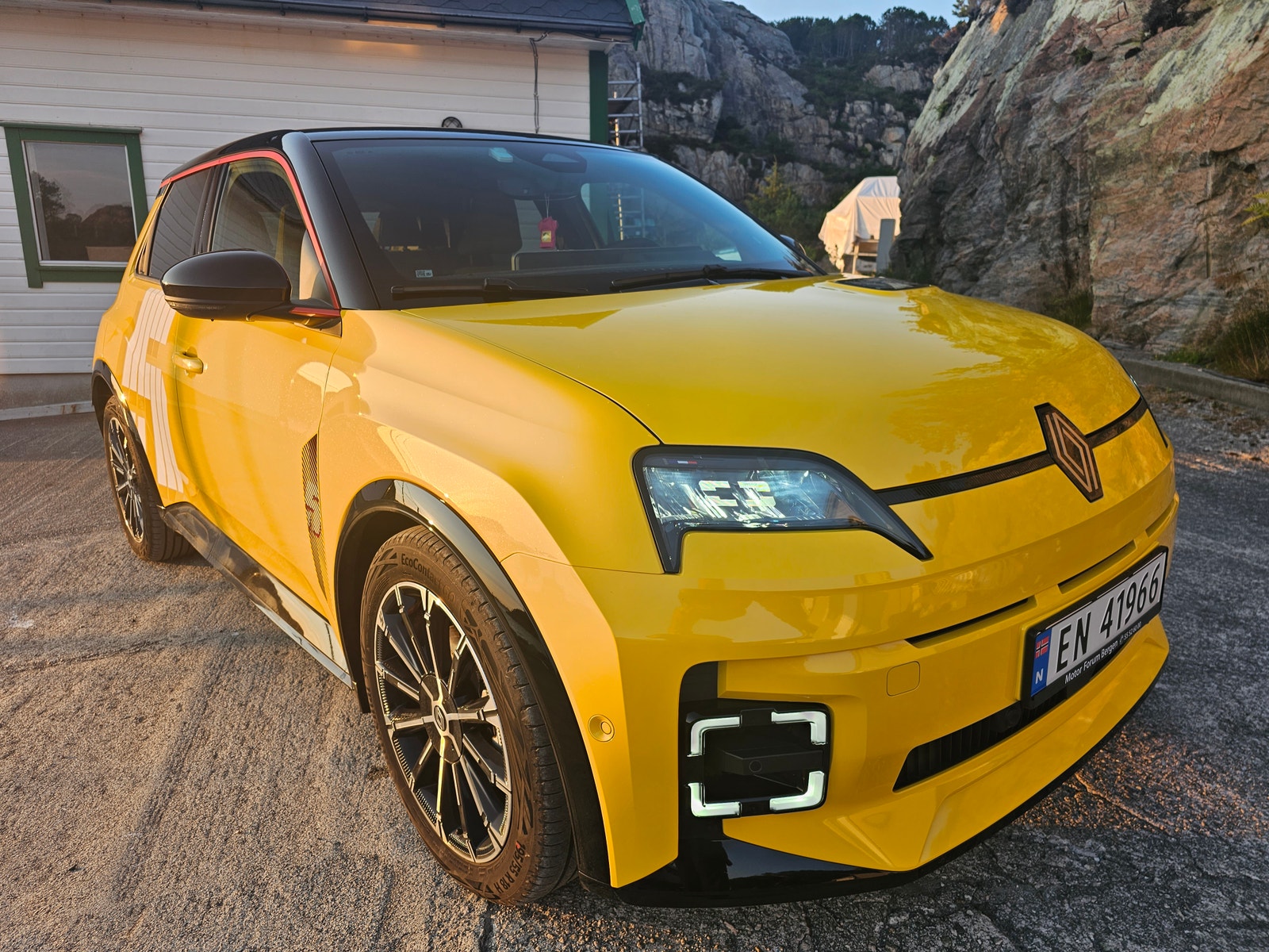Renault 5 E-Tech 52 kWh, 150ps, 2025