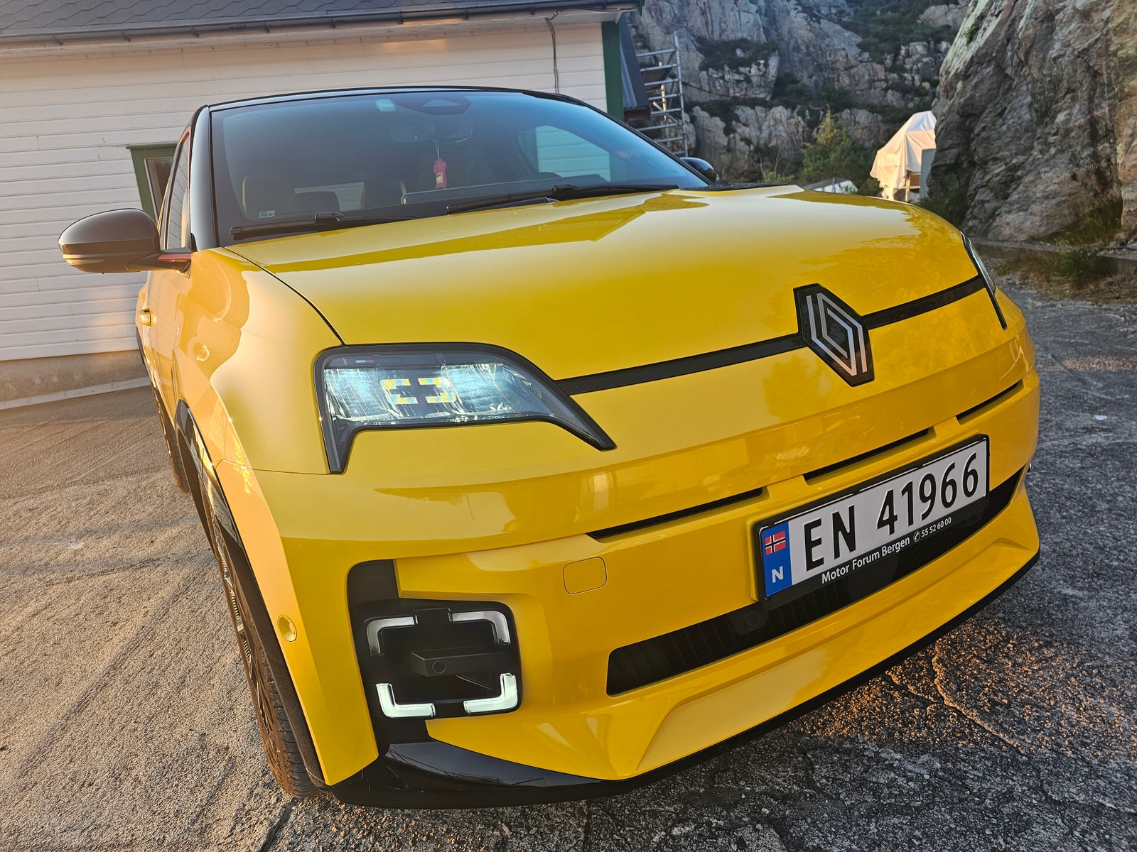 Renault 5 E-Tech 52 kWh, 150ps, 2025
