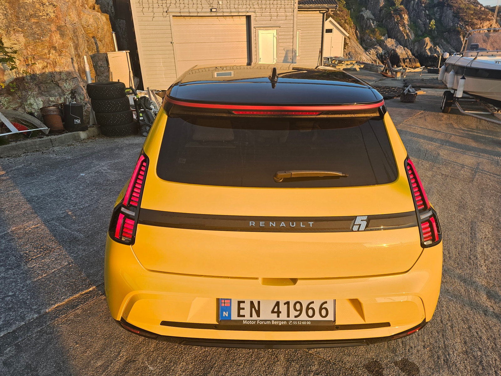 Renault 5 E-Tech 52 kWh, 150ps, 2025