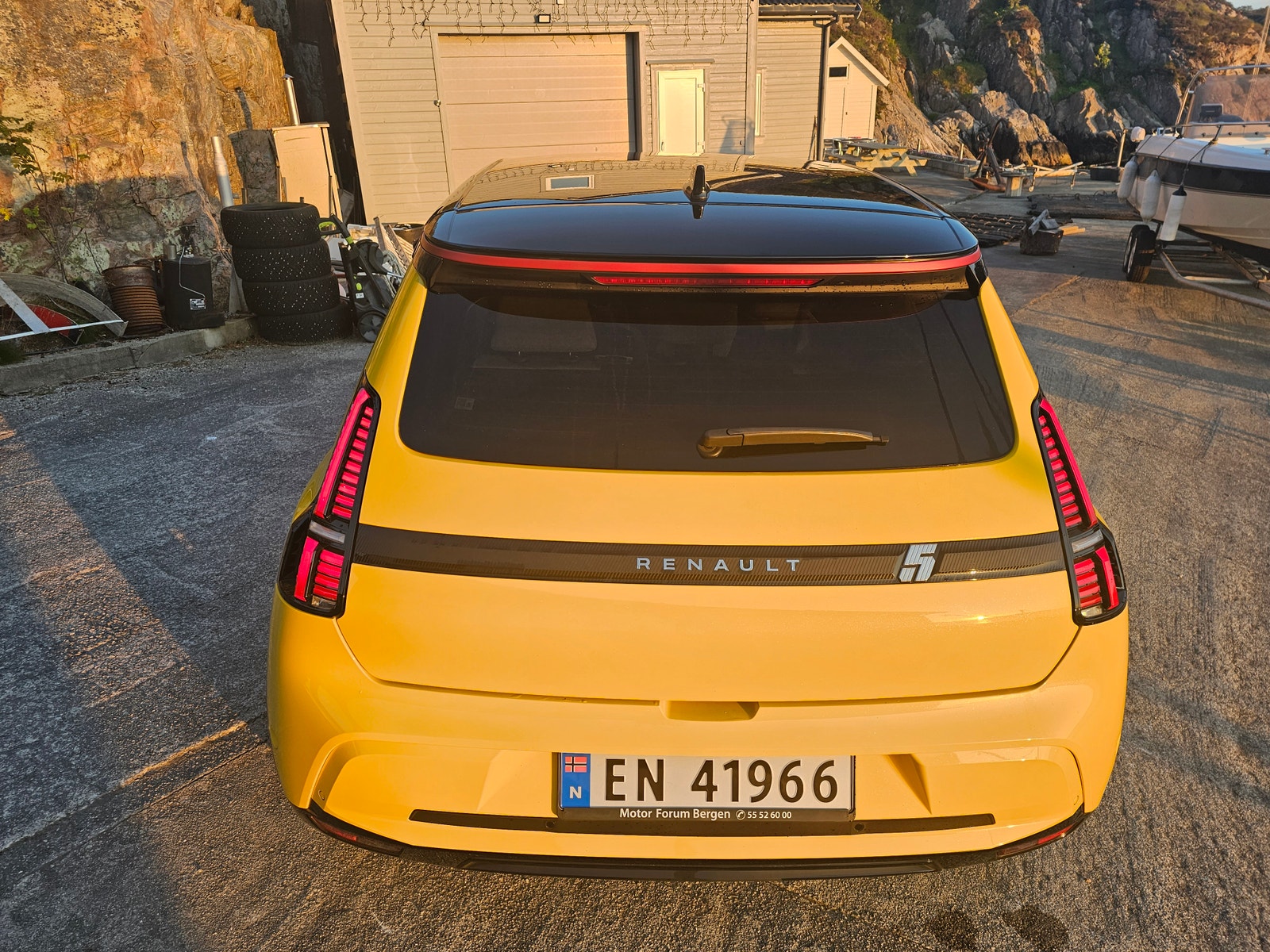 Renault 5 E-Tech 52 kWh, 150ps, 2025