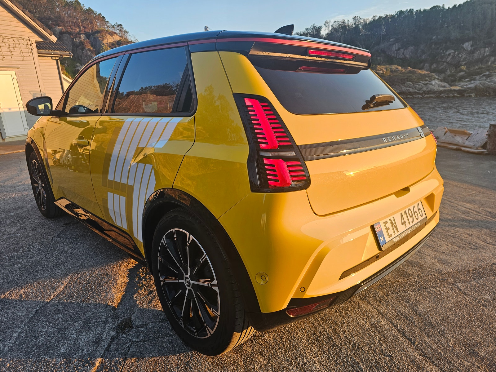 Renault 5 E-Tech 52 kWh, 150ps, 2025